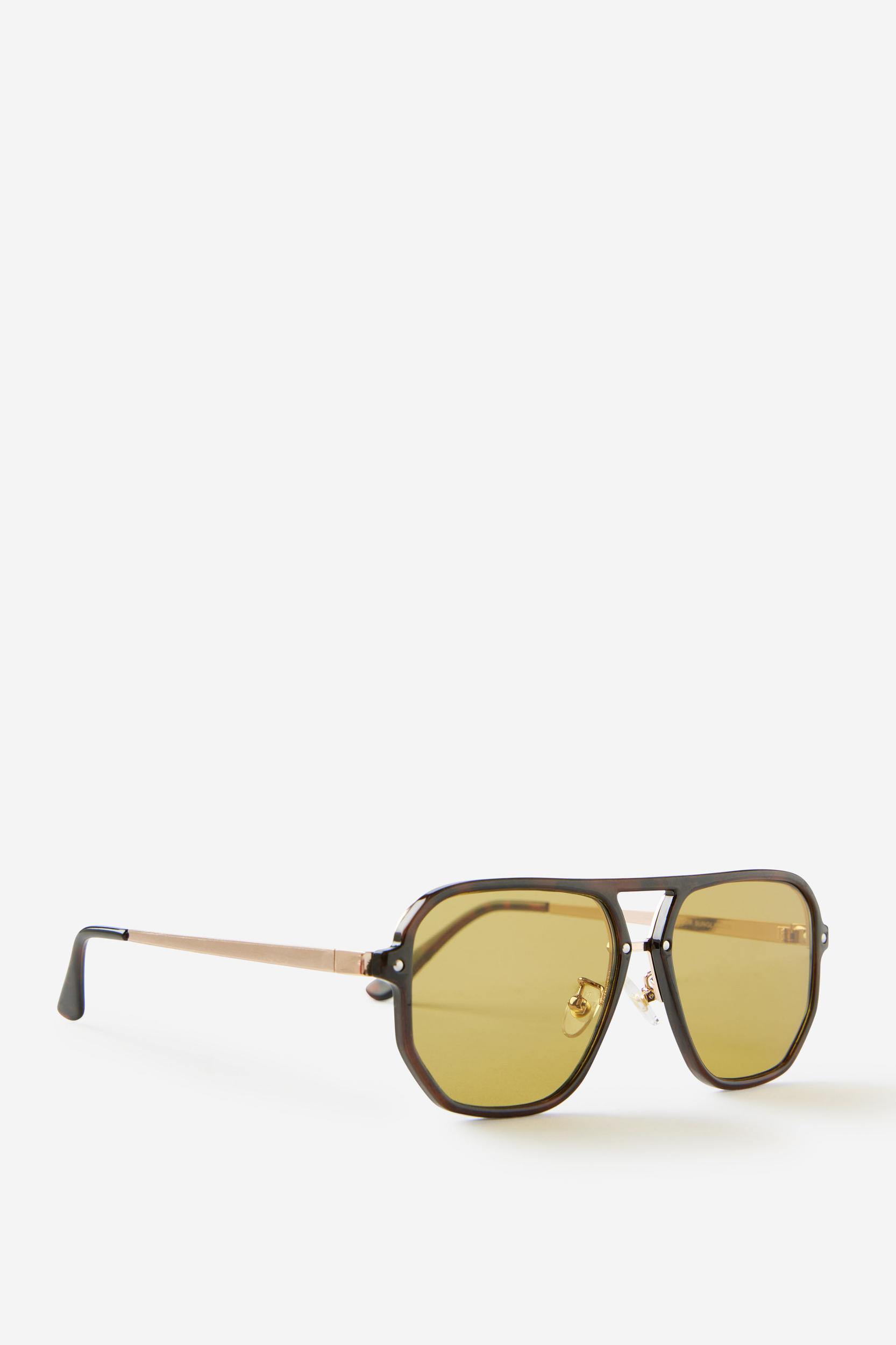 Mikayla Aviator Sunglasses Product Image