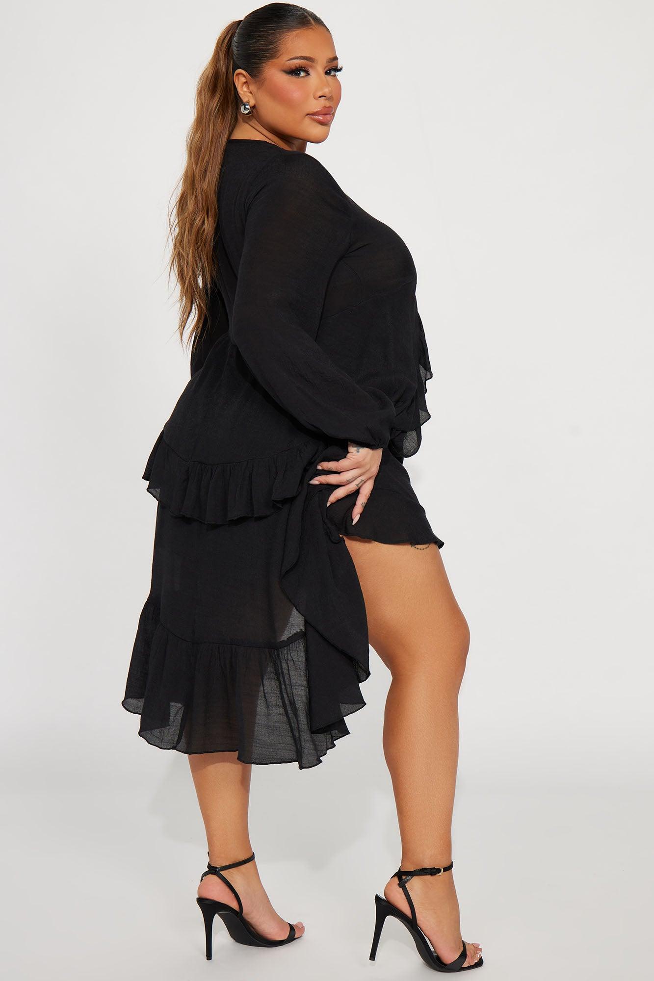 Beach Livin' Ruffle Short Set - Black Product Image