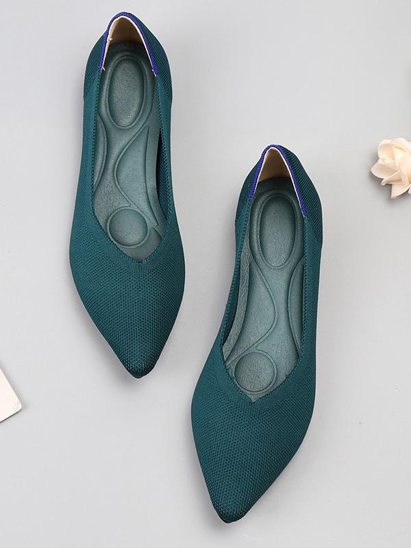 Pointed-Toe Shallow Cut Split-Joint Flat Shoes Product Image