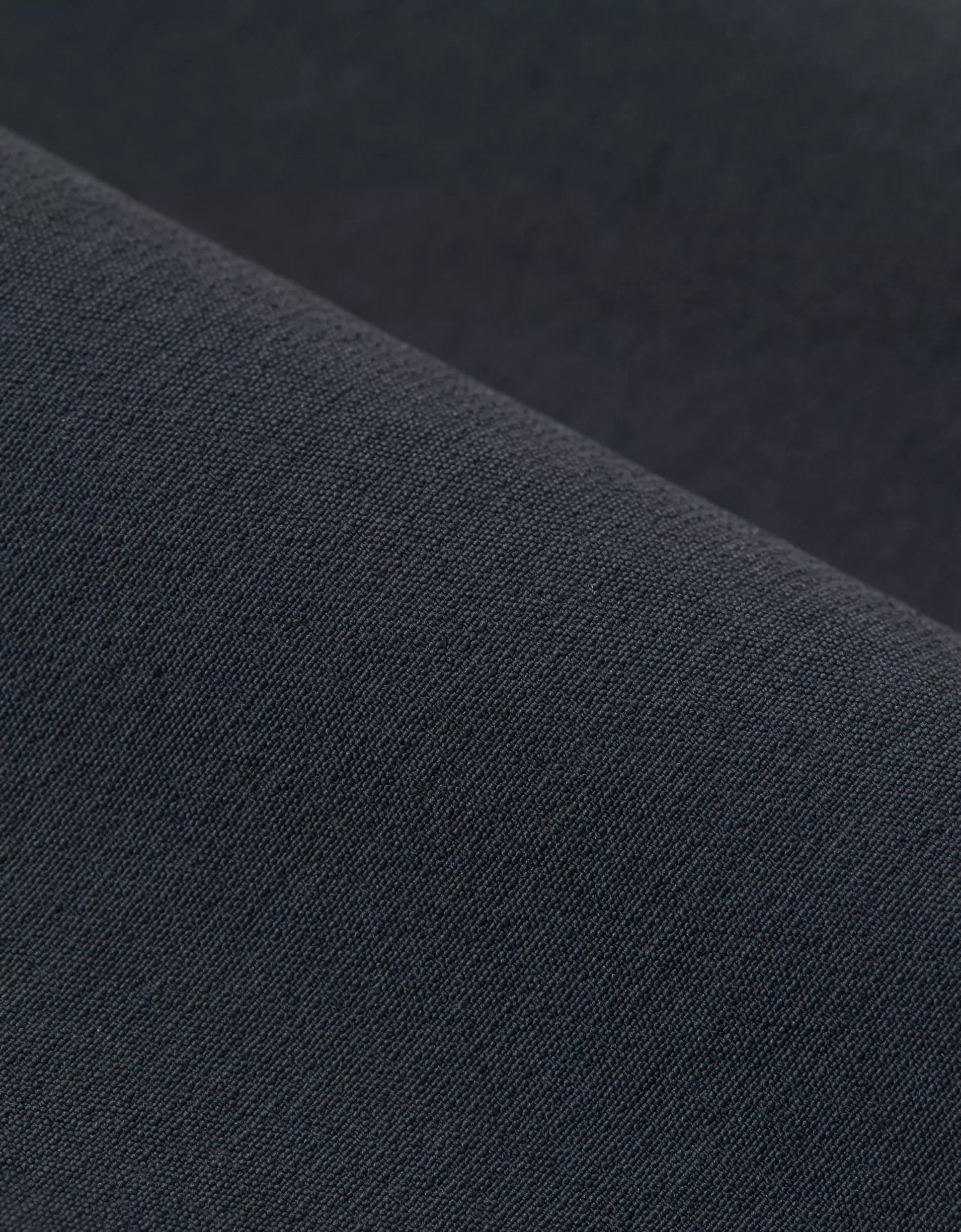 AE 24/7 6" Flex Hybrid Short Product Image