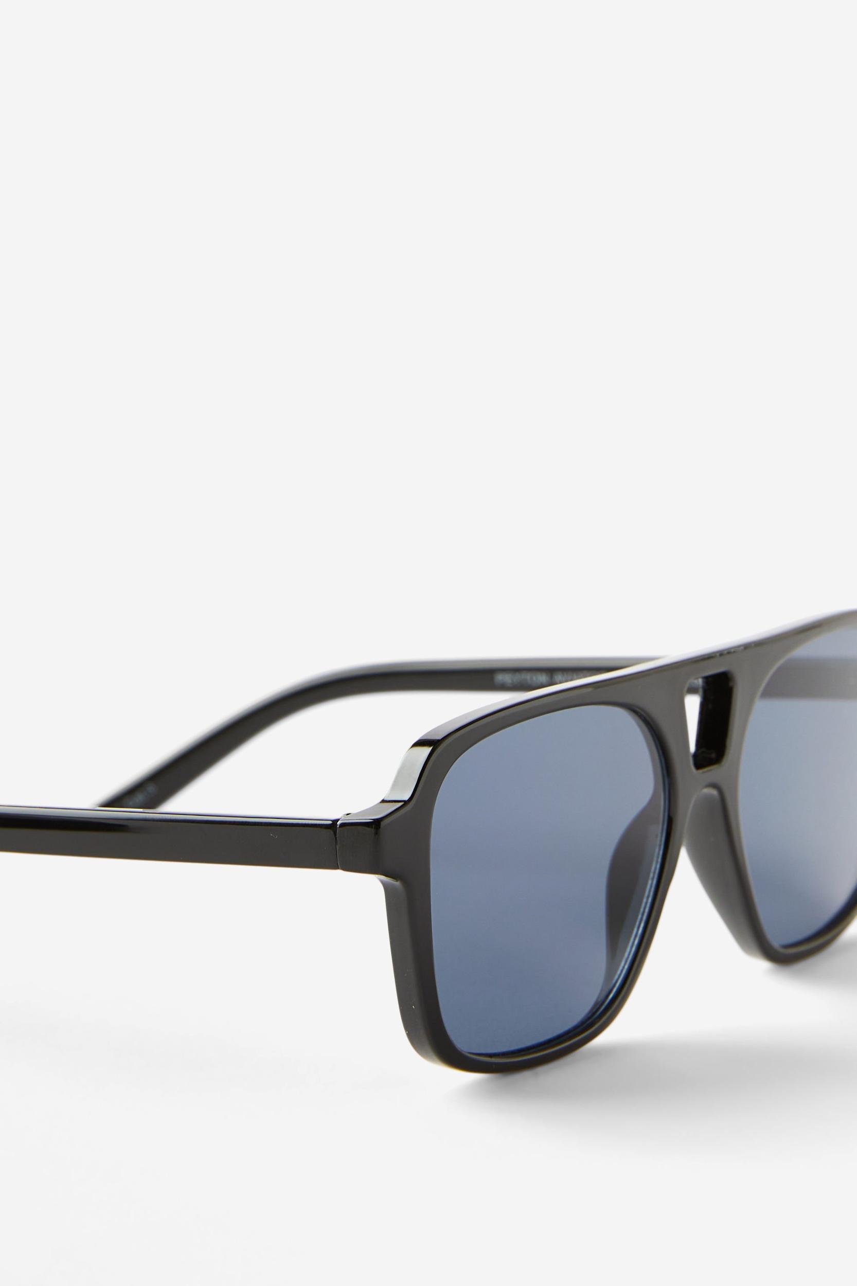 Peyton Aviator Sunglasses Product Image