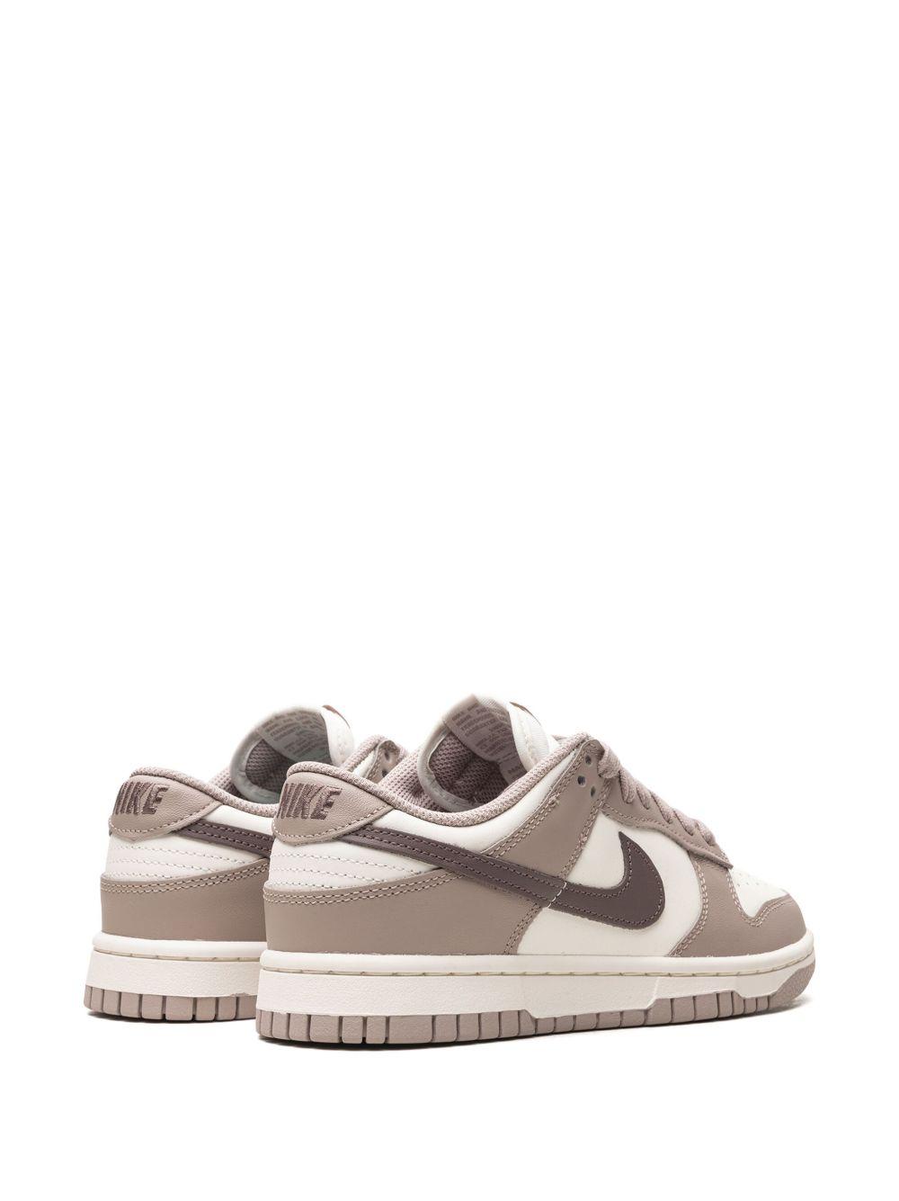 Dunk Low "Diffused Taupe" sneakers Product Image