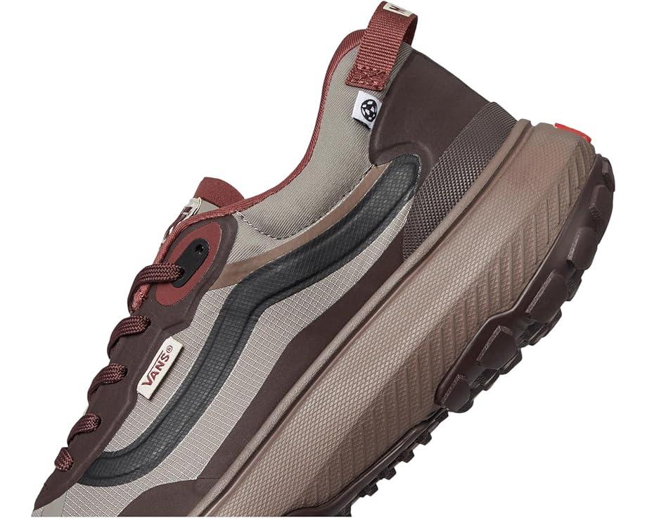 U MTE Crosspath Mid Product Image