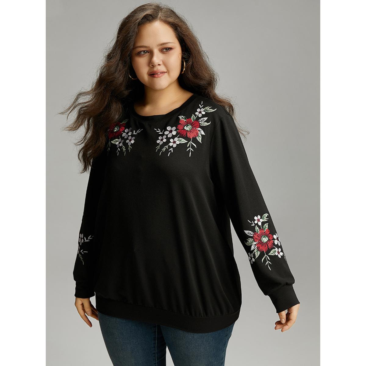 Plus Size Floral Embroidered Crew Neck Sweatshirt Women Black Casual Embroidered Round Neck Dailywear Sweatshirts BloomChic 26/4X Product Image