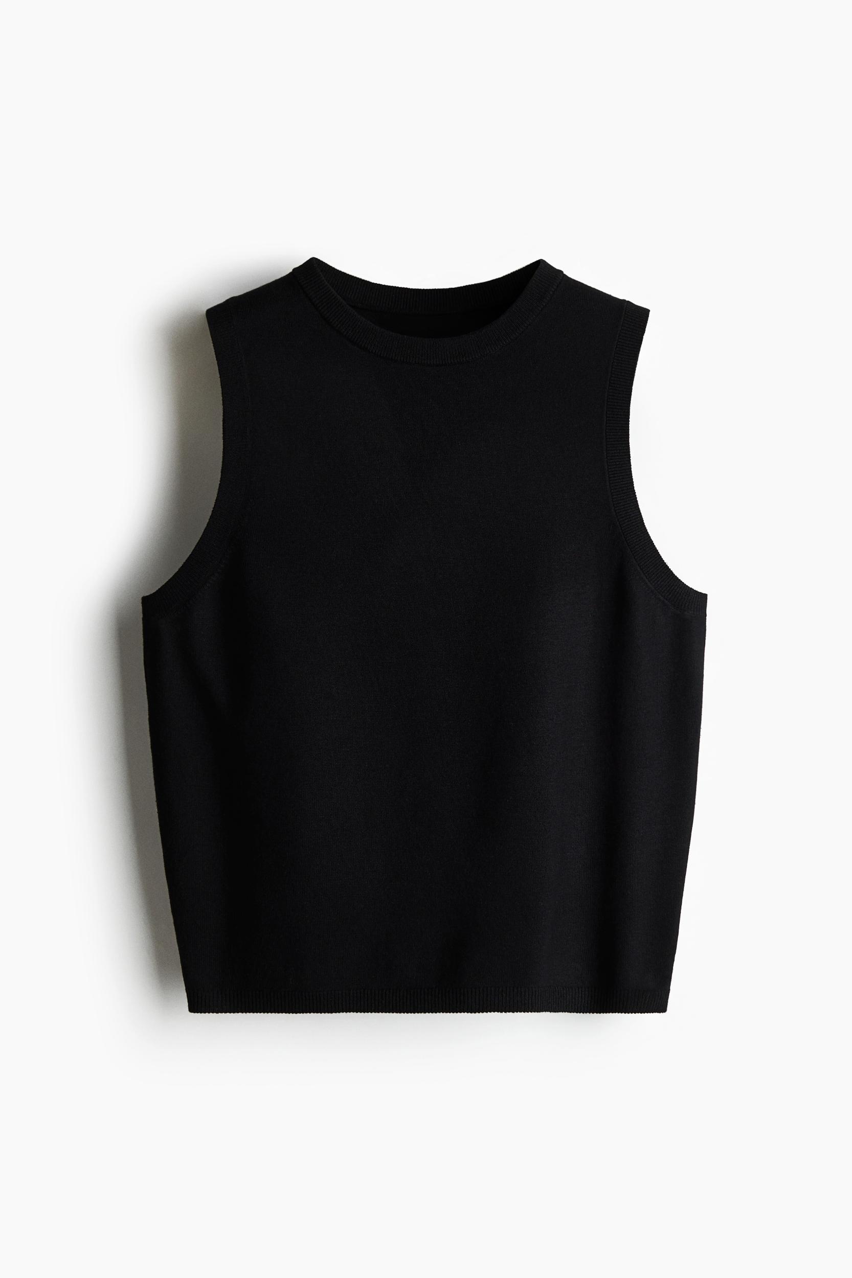 Fine-Knit Sweater Vest Product Image