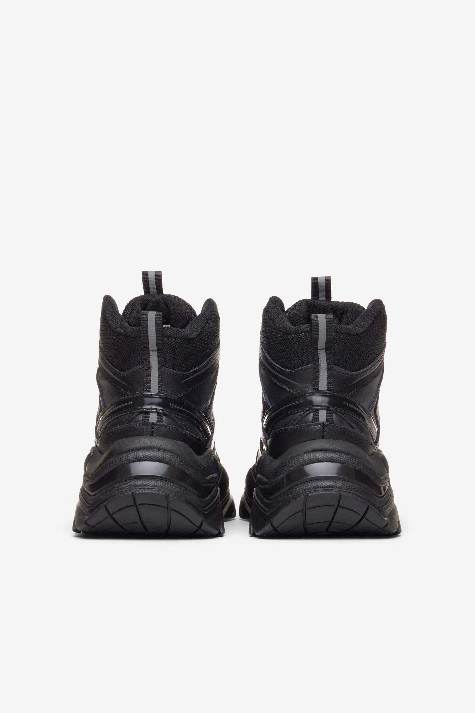 Women's Electrove 2 High Product Image