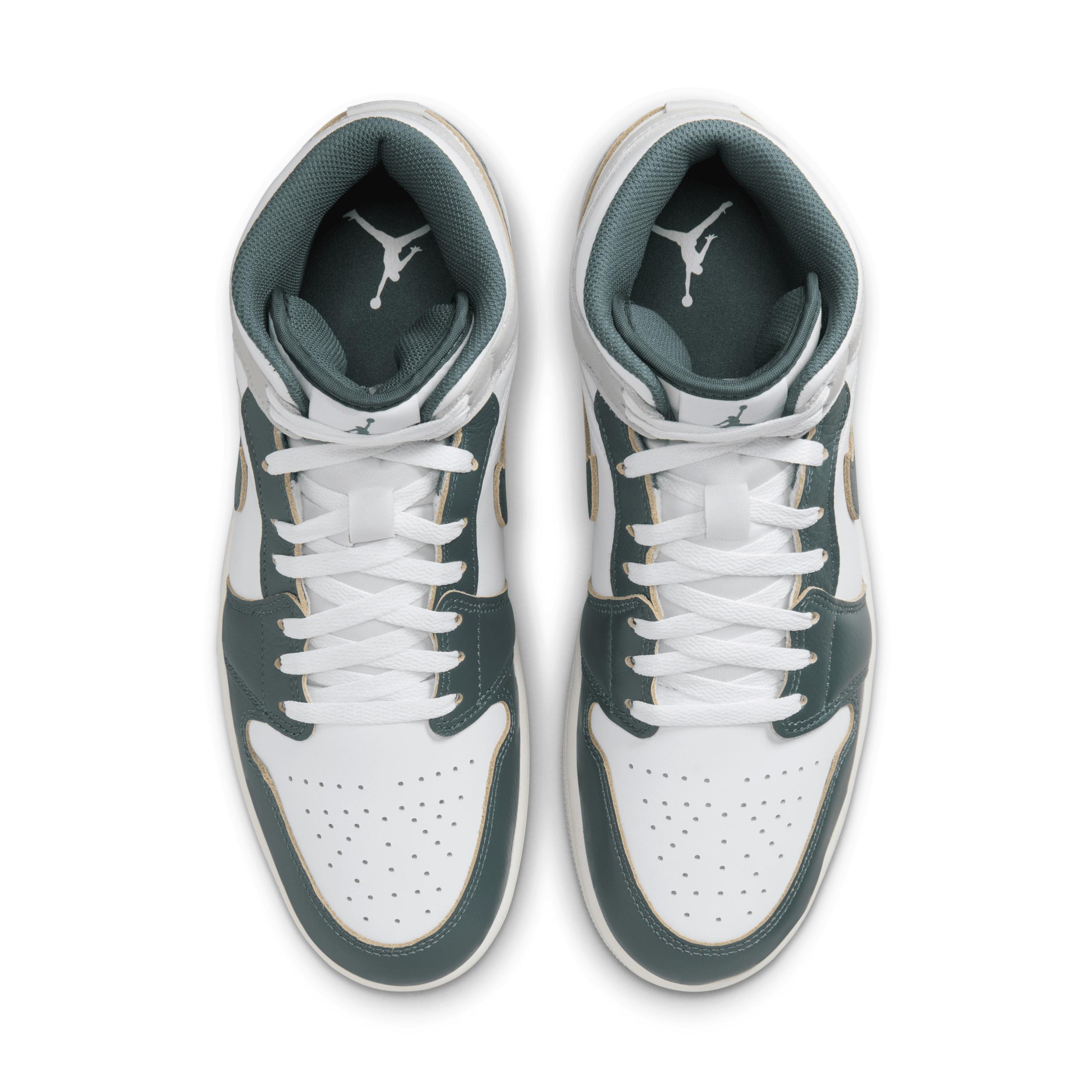Mens Air Retro 1 Mid SE Casual Shoes Product Image
