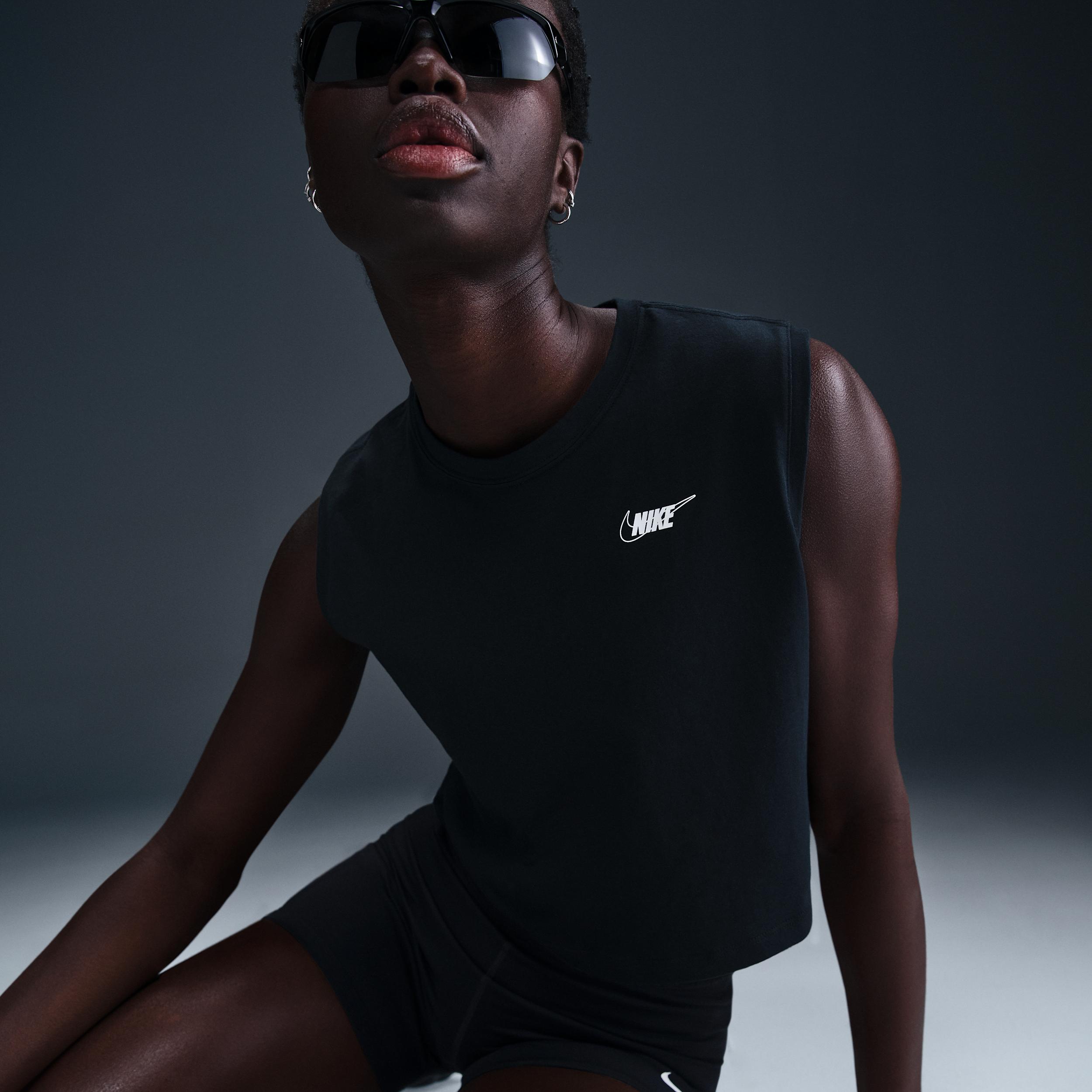 Women's Nike Sportswear Club Sleeveless Cropped Graphic T-Shirt Product Image