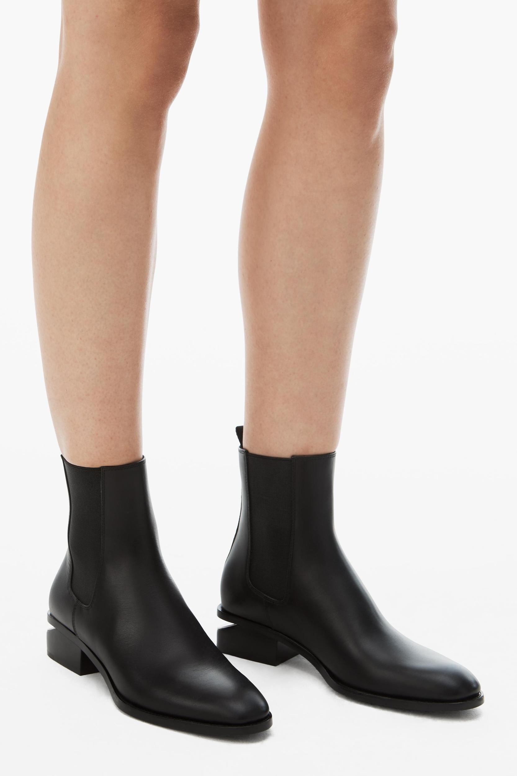 Kane 35mm Ankle Boot In Leather Product Image