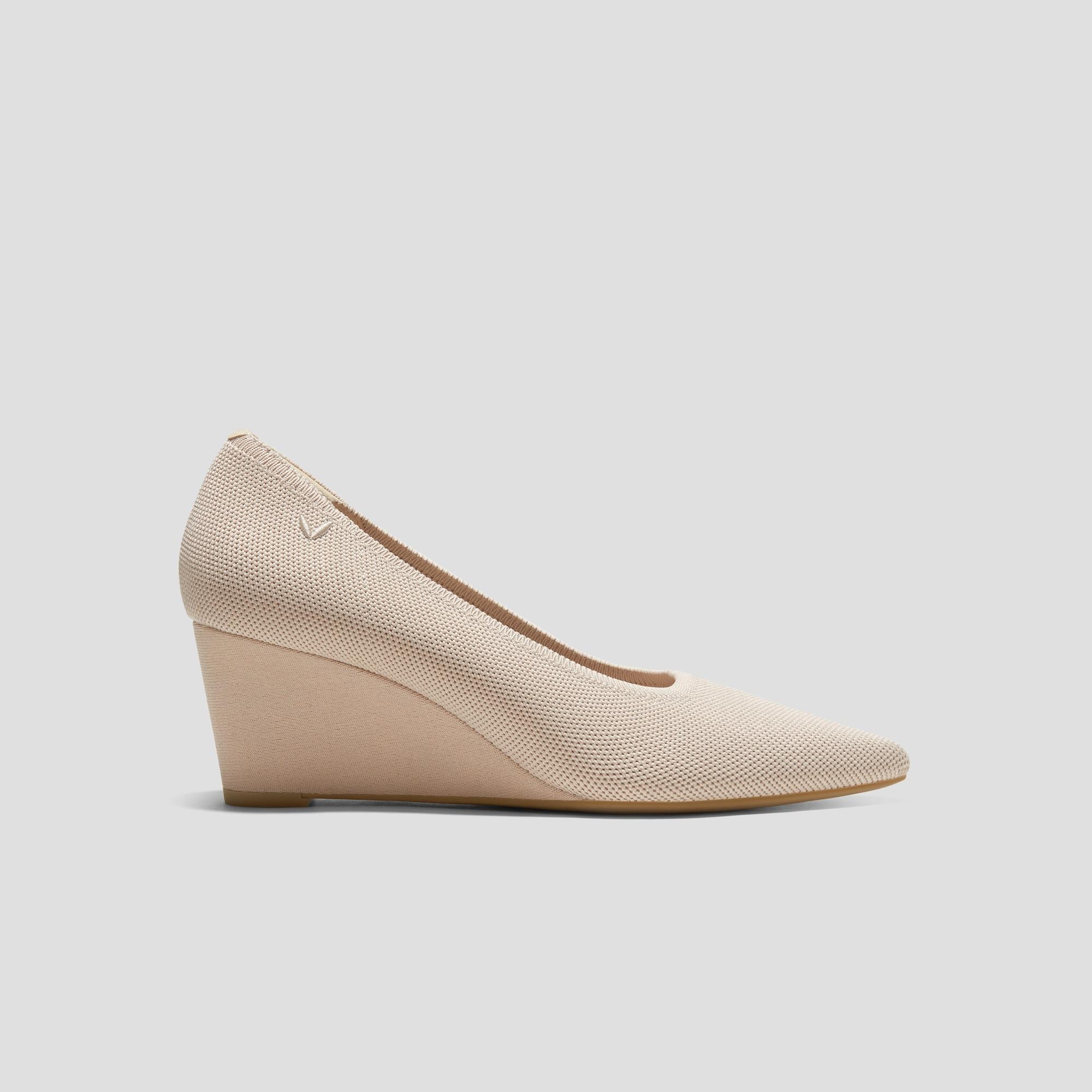 Pointed-Toe Stress FREE Wedge Heels (Deborah) Product Image