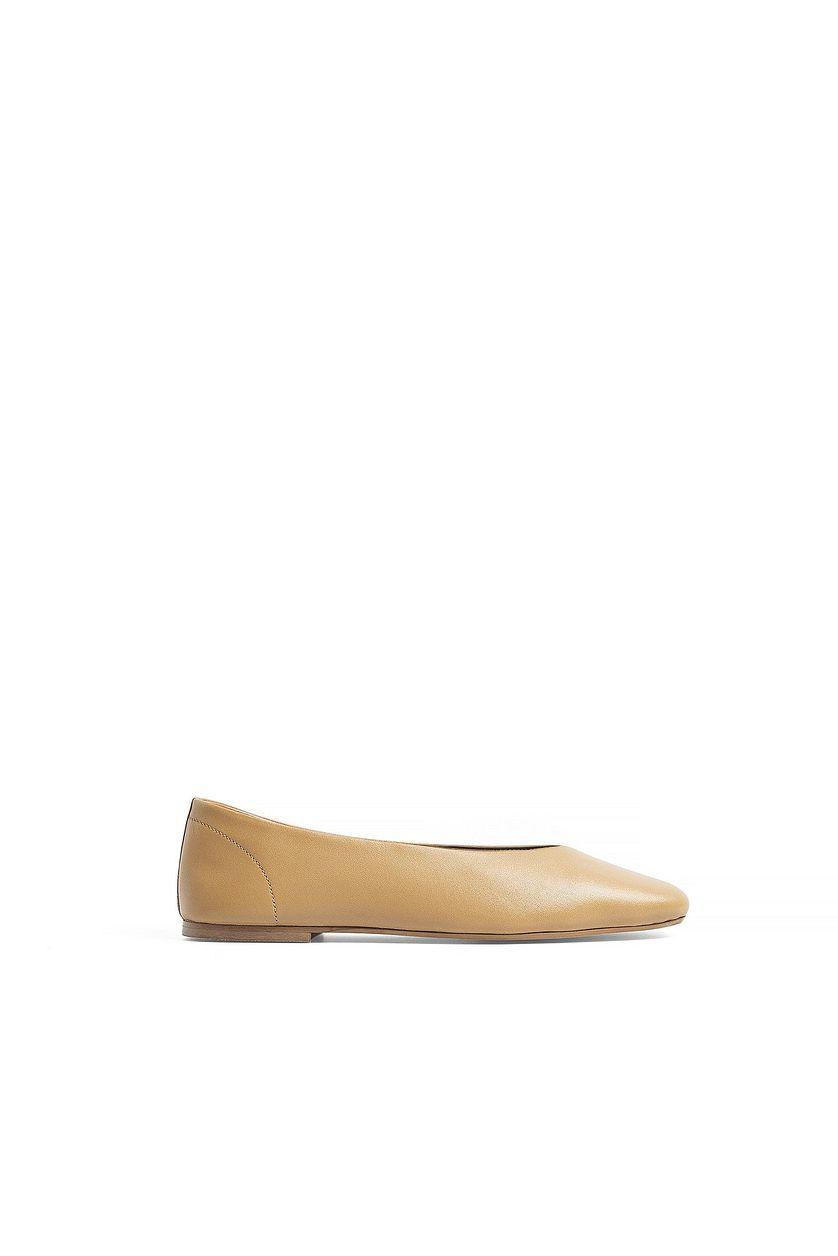 Unlined Leather Ballerinas Product Image