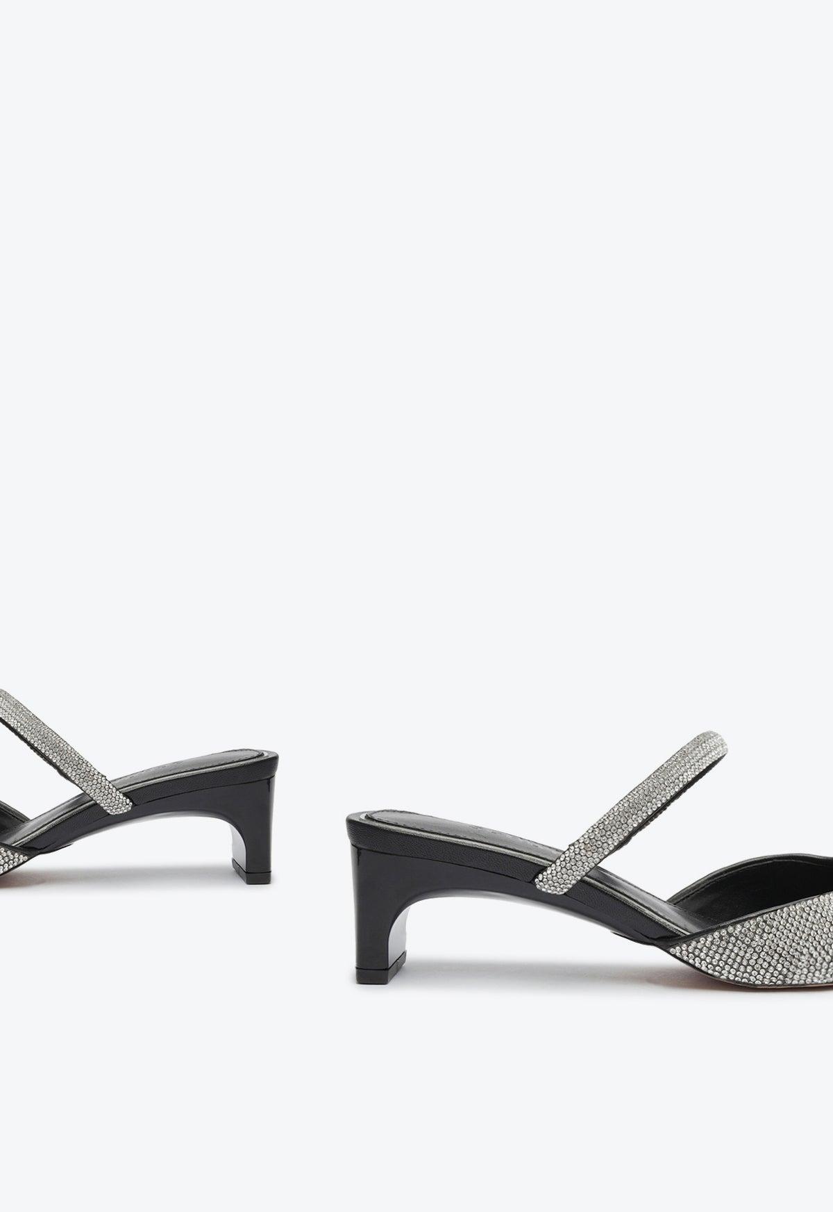 Bertie Leather Pump Product Image