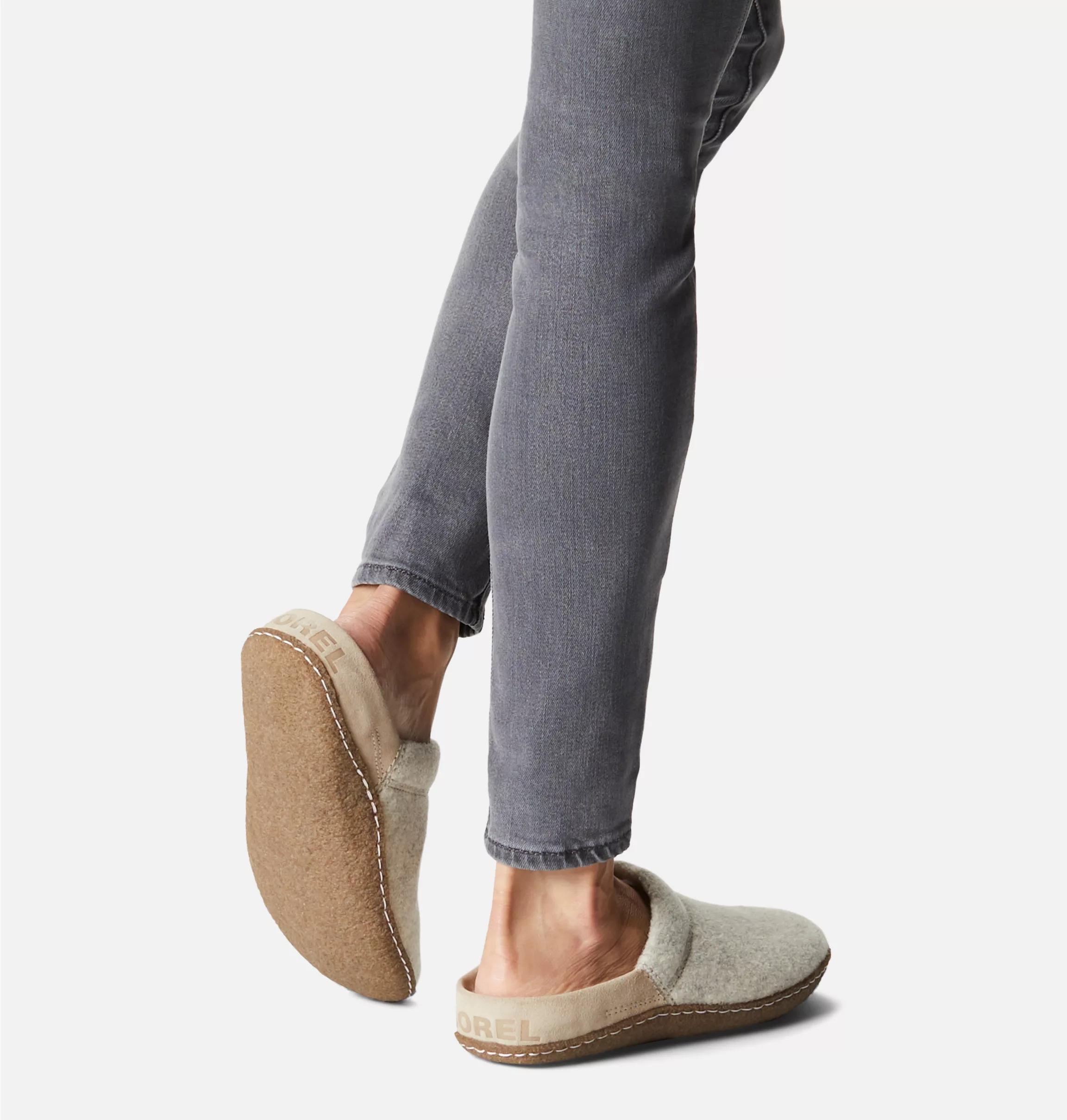 NAKISKA™ Scuff Women's Slipper Product Image