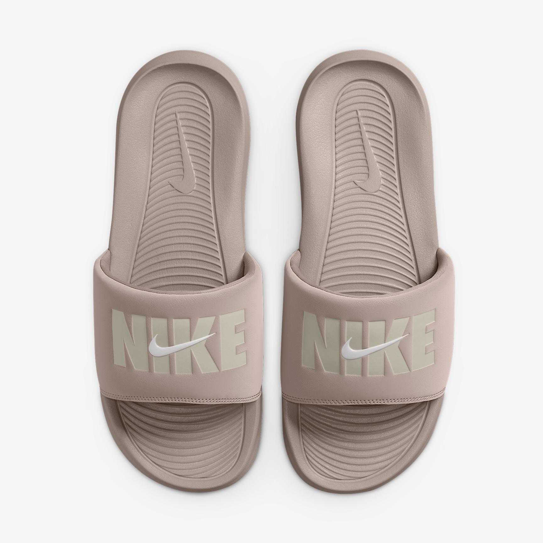 Nike Mens Victori One SE Slides | HQ2124-400 Product Image