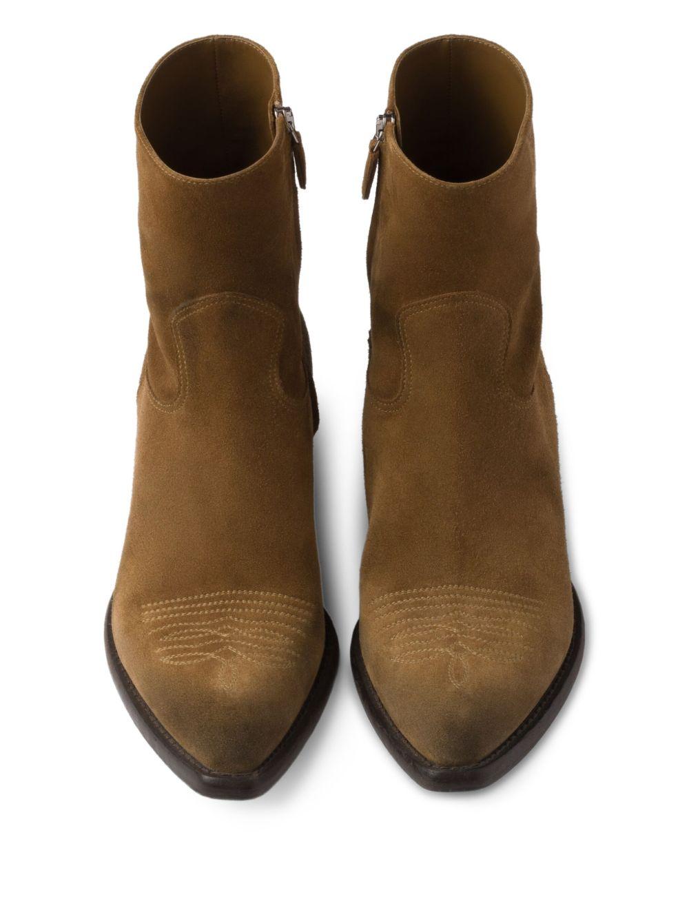 suede boots Product Image