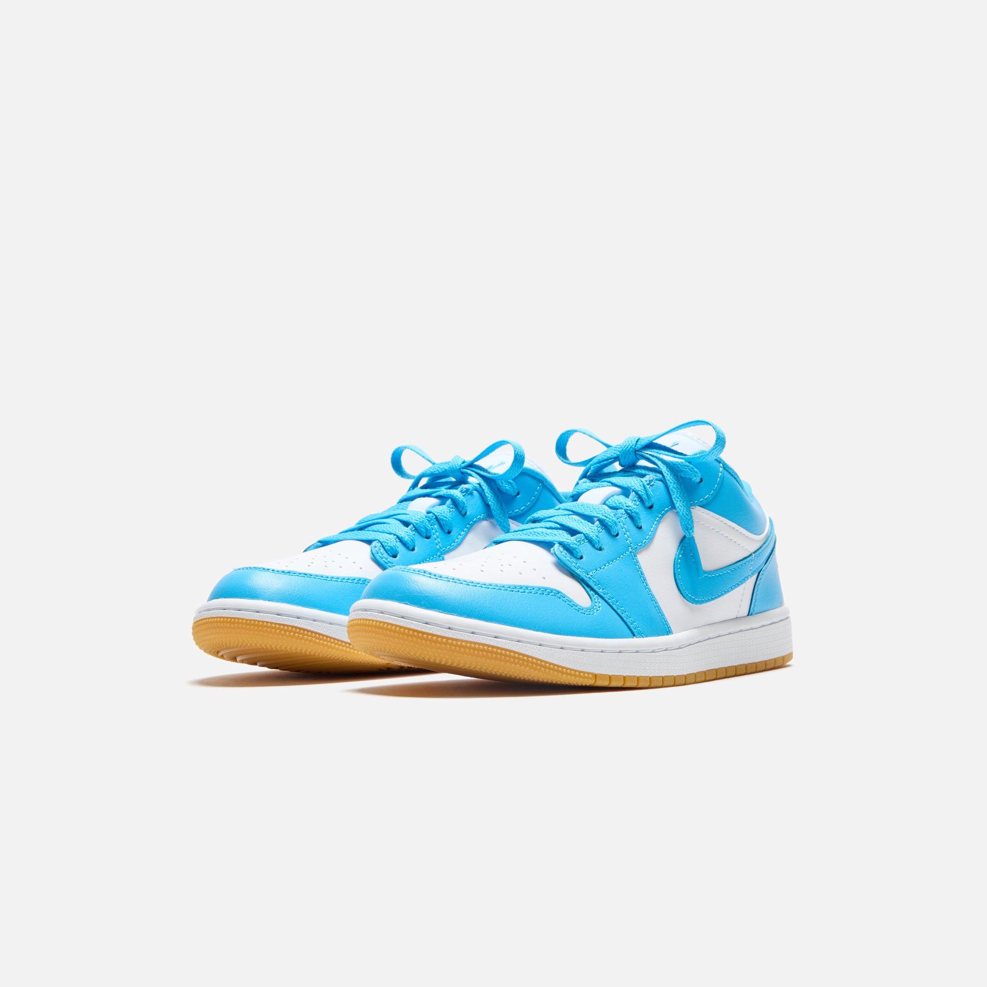 Jordan WMNS Air Jordan 1 Low - White / Gum Light Brown / Dark Powder Blue Female Product Image