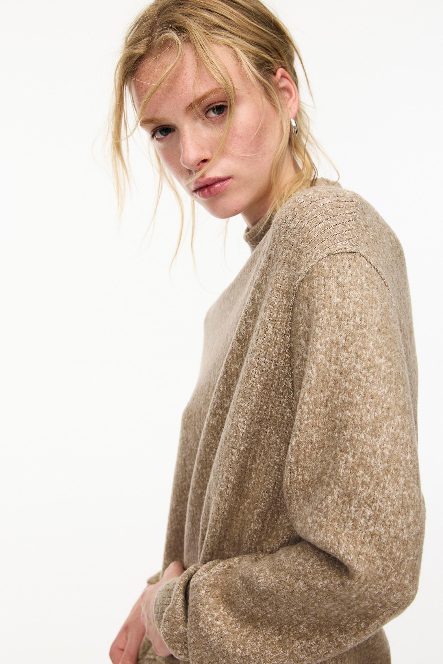 Soft touch sweater Product Image