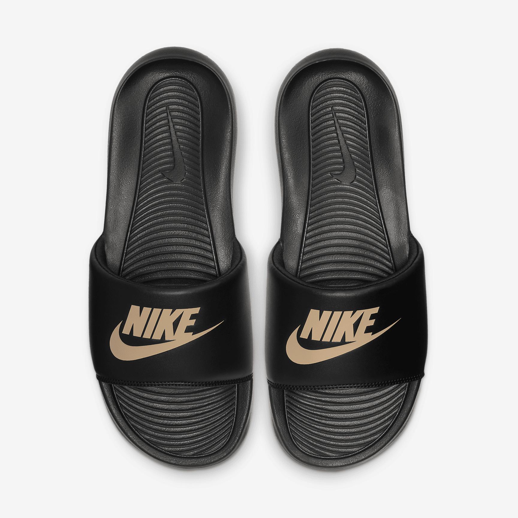 Nike Mens Victori One Slides | CN9675-006 Product Image