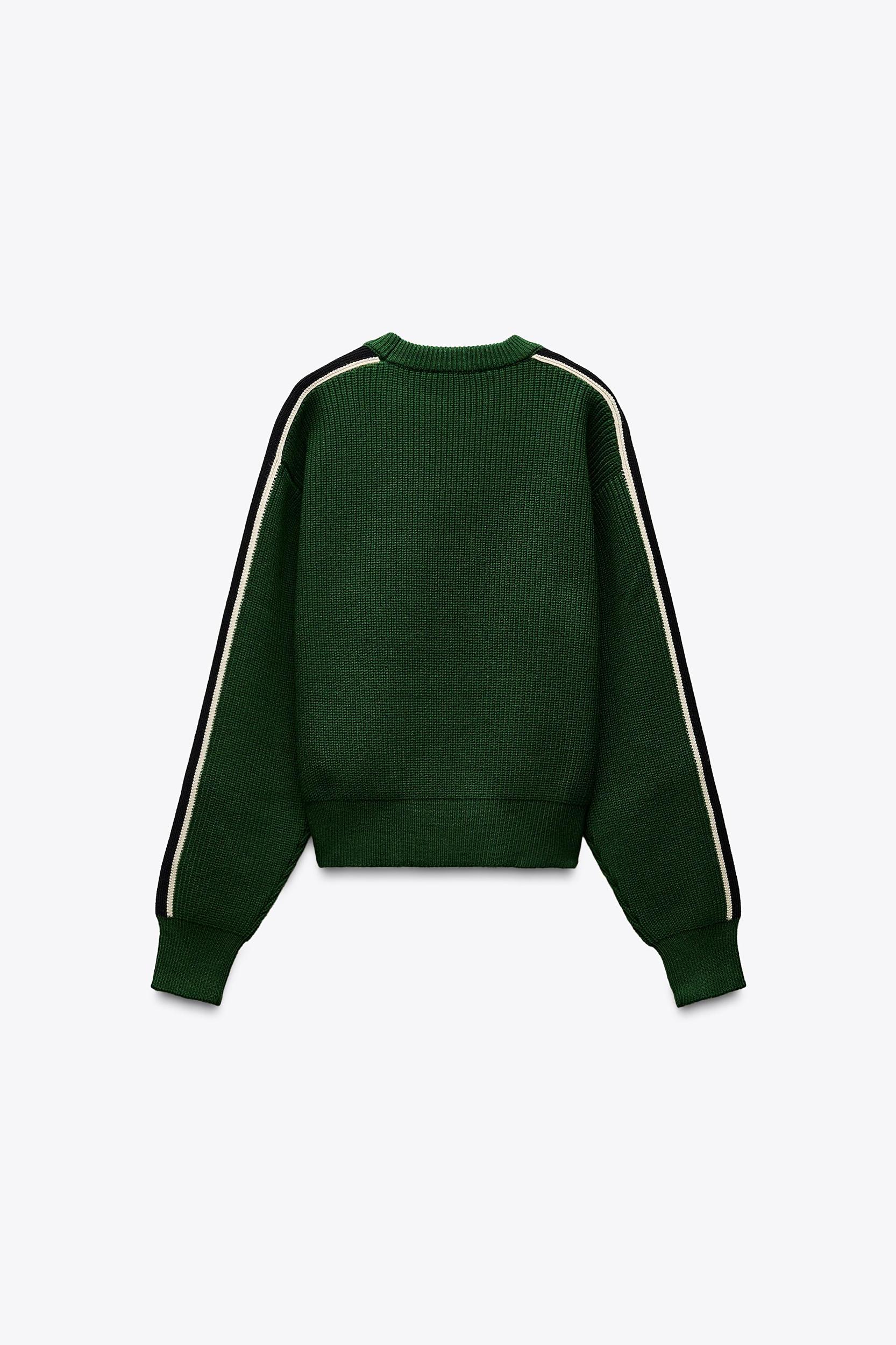 KNIT SWEATER WITH SIDE STRIPE Product Image
