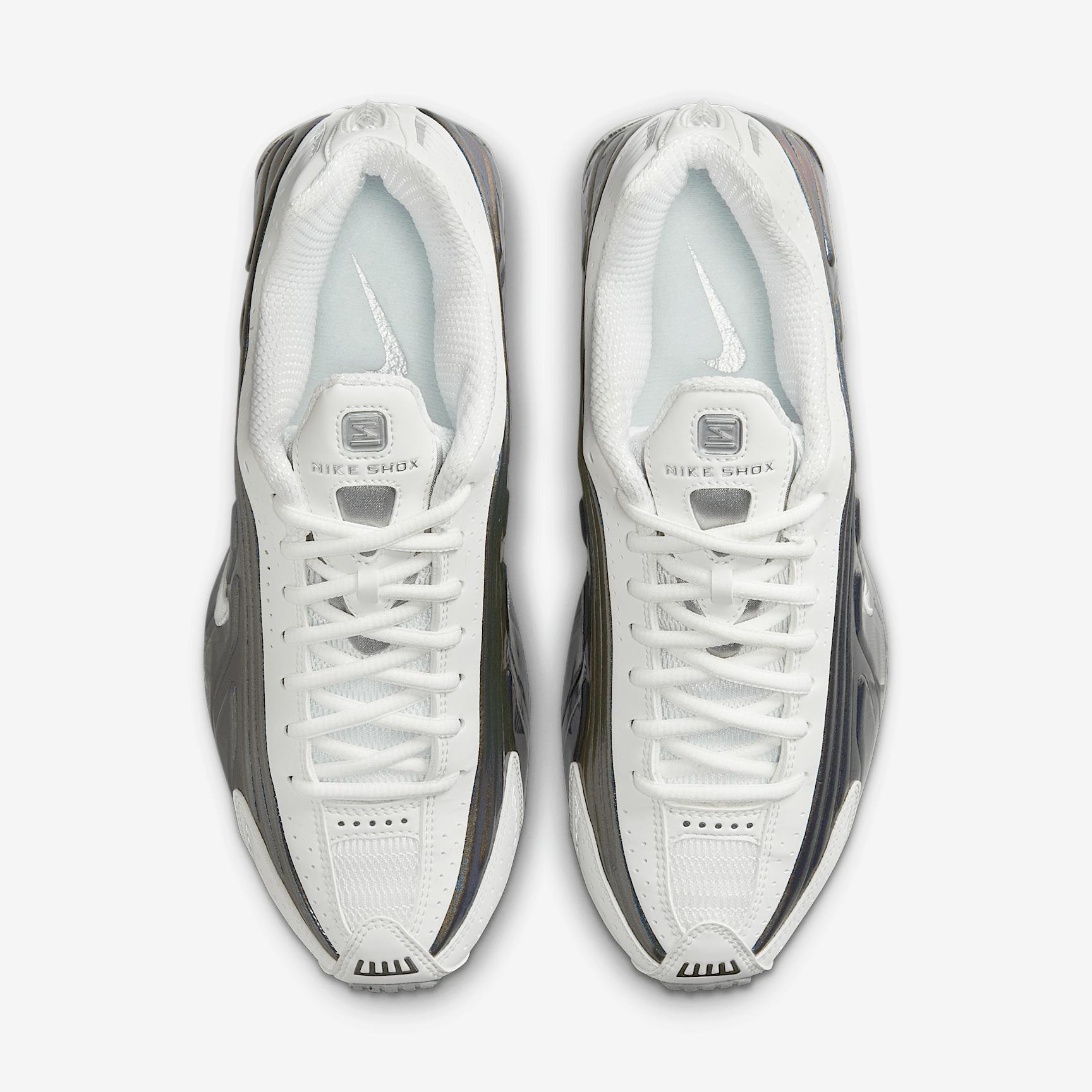 Womens Nike Shox R4 Casual Shoes Product Image