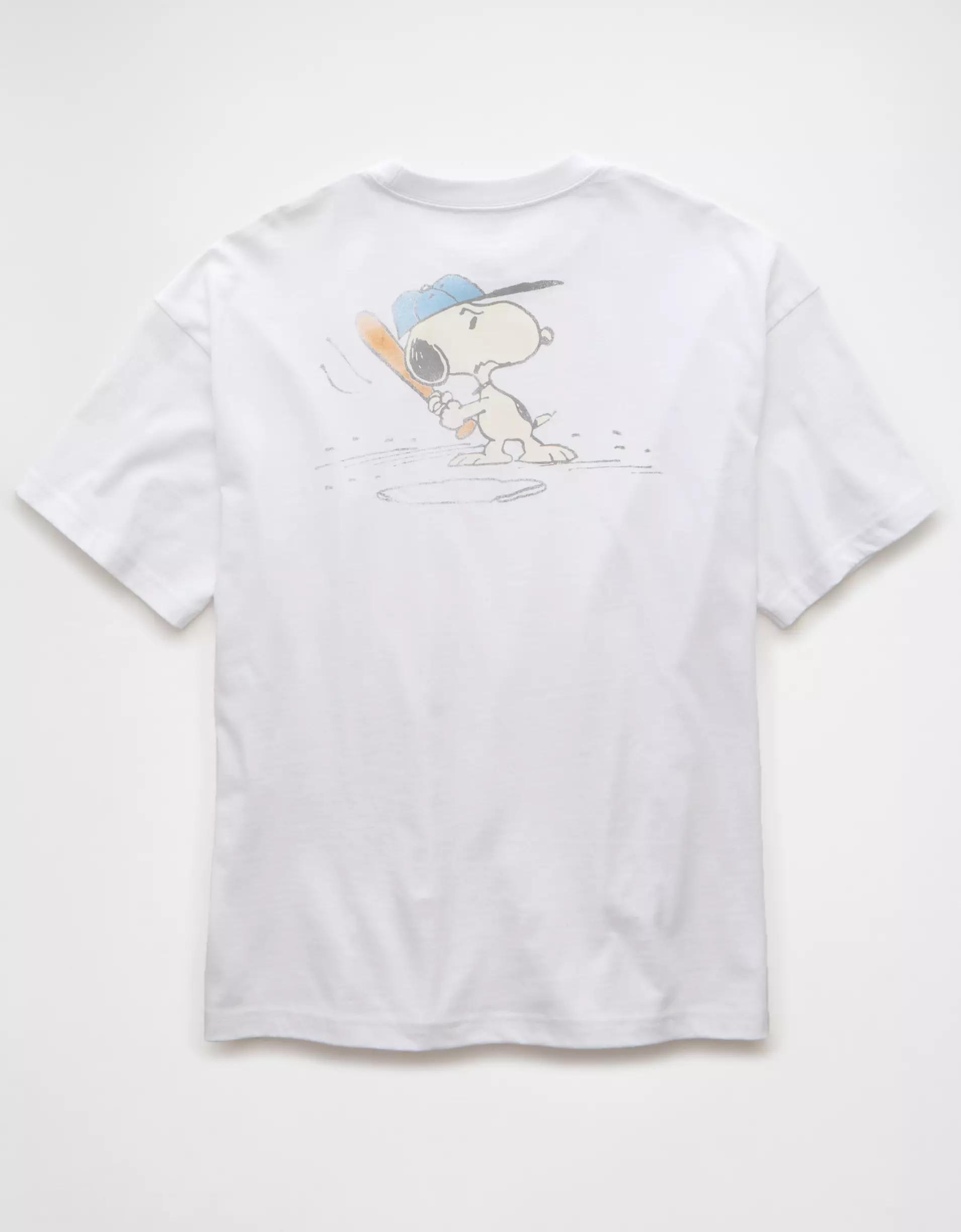 AE Boxy Snoopy Graphic T-Shirt Product Image