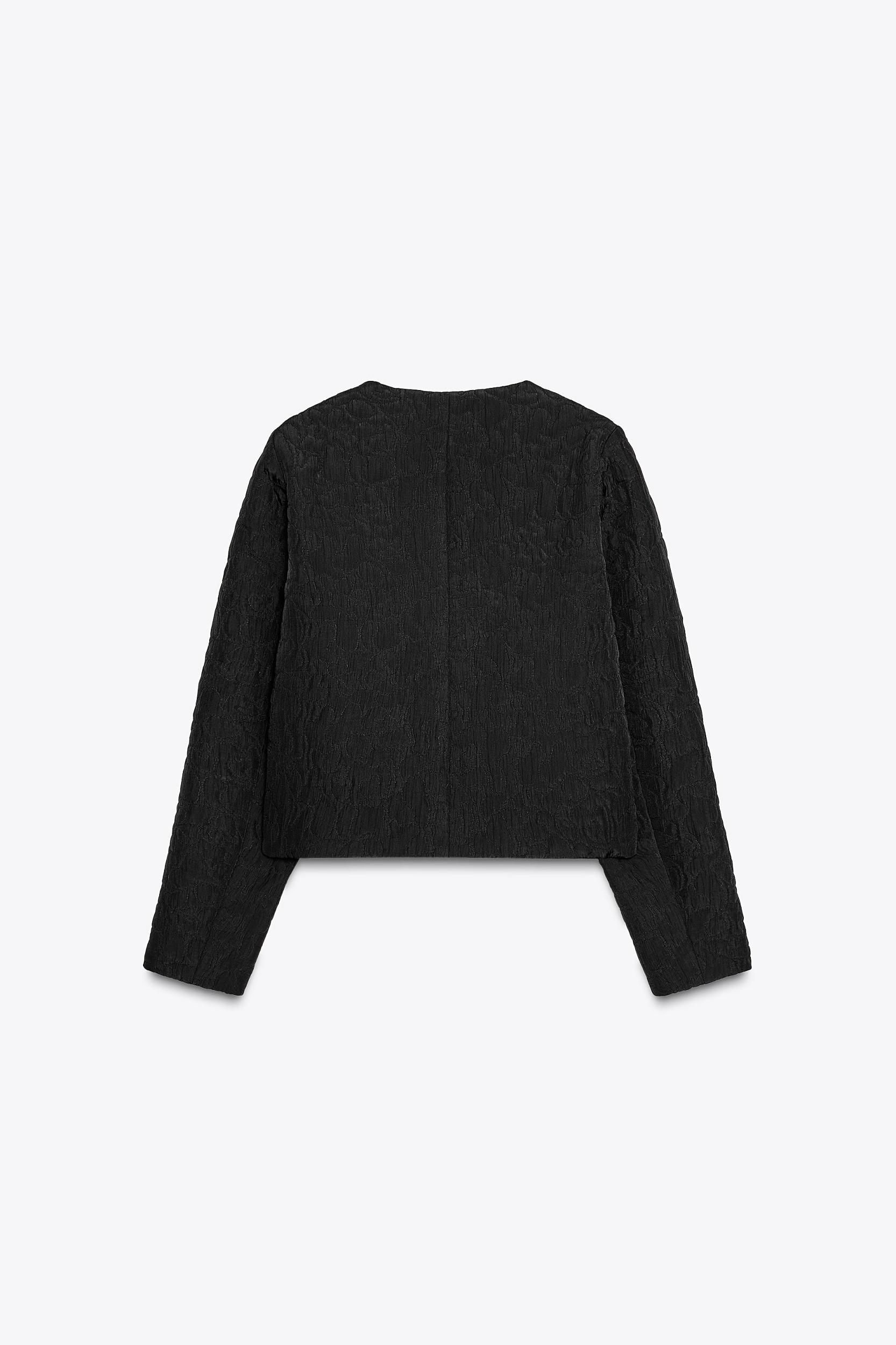 SHORT PUFFER JACKET Product Image