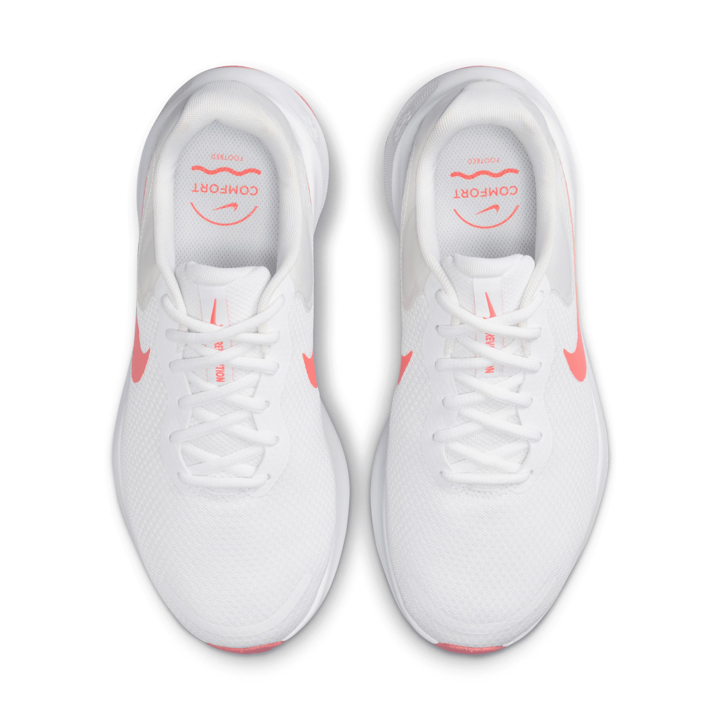 Nike Women's Revolution 7 Road Running Shoes (Extra Wide) Product Image