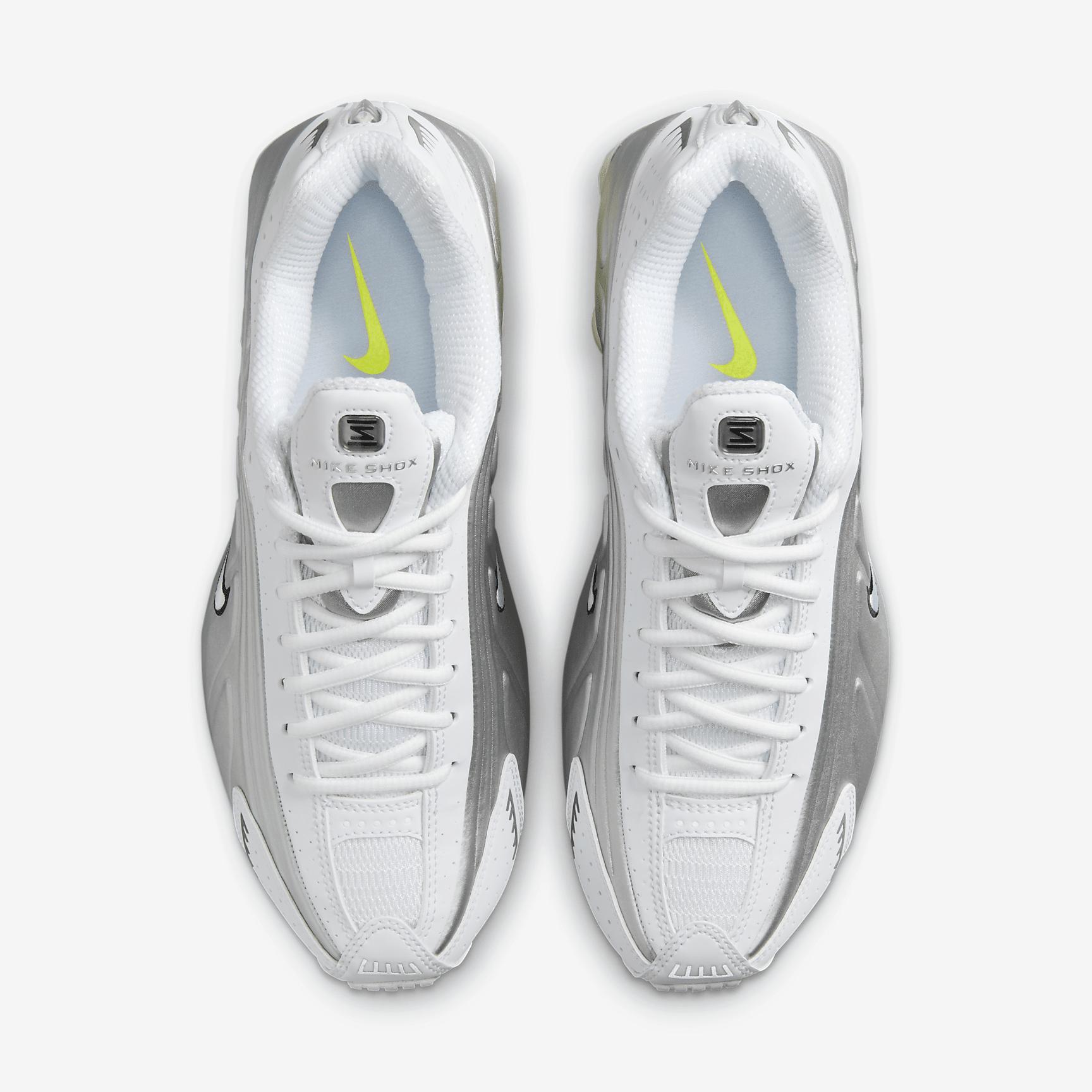Nike Shox R4 Women's Shoes Product Image