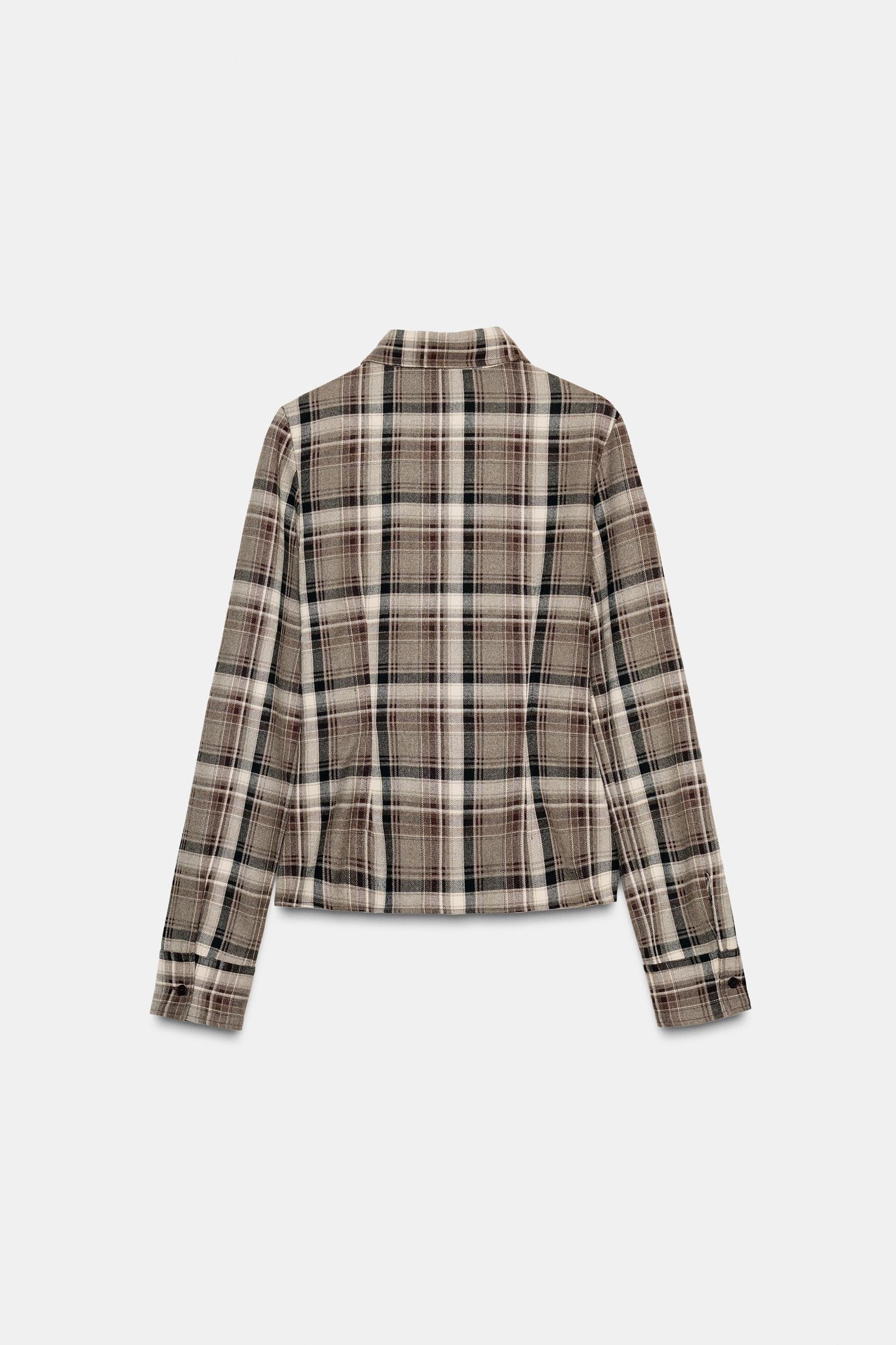 FITTED PLAID SHIRT Product Image