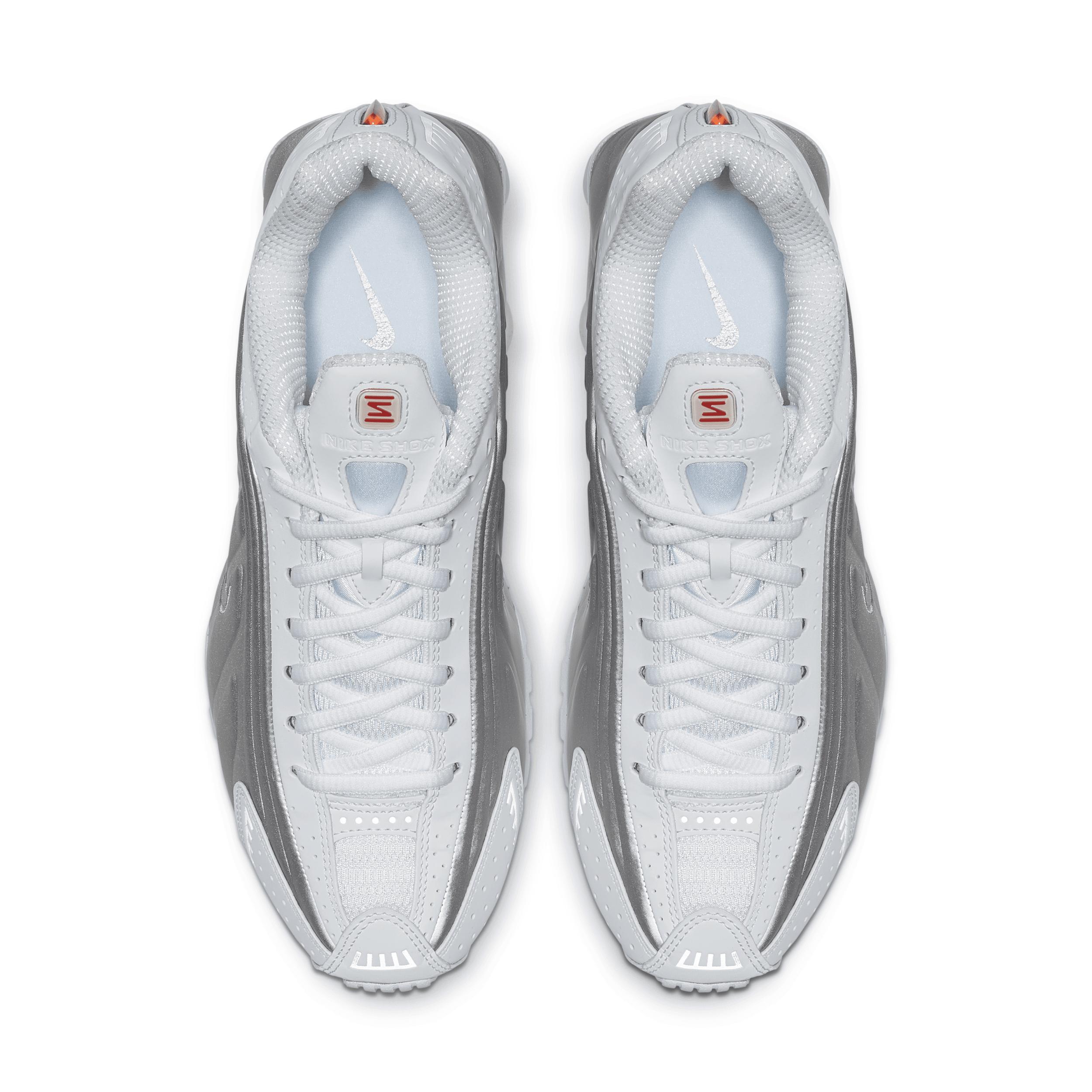 Nike Womens Shox R4 Shoes | AR3565-101 Product Image