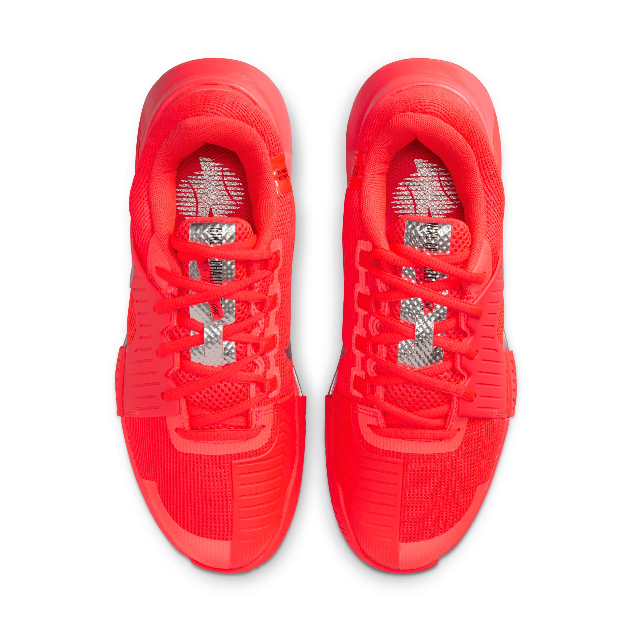 Nike Womens GP Challenge 1 Premium Hard Court Tennis Shoes | HQ2551-600 Product Image