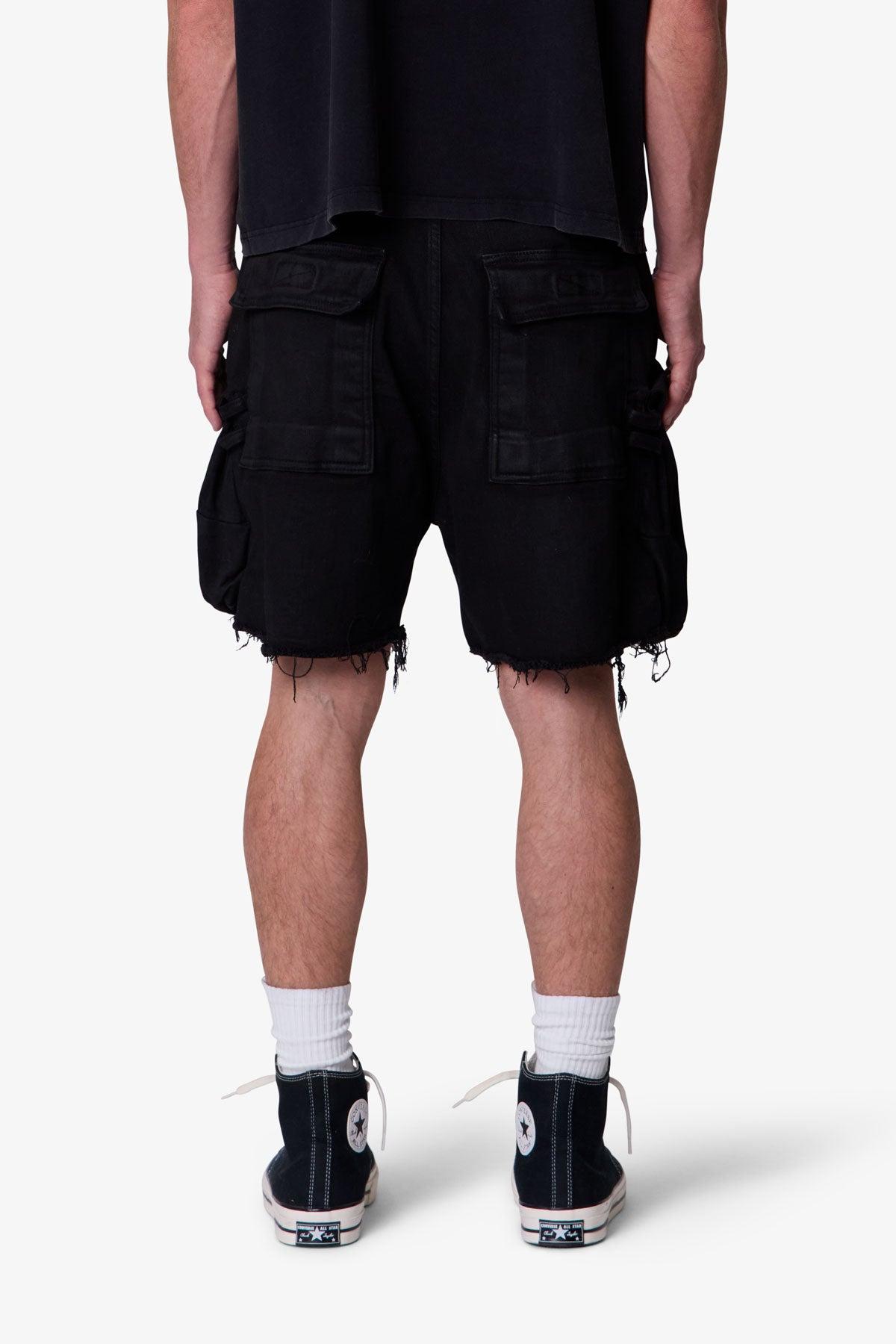 Roughed Pocket Cargo Shorts - Black Product Image
