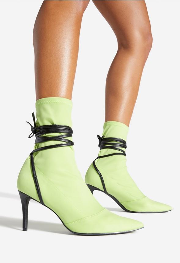 JustFab Margaux Platform Loafer Pump Womens Black/ White Size 8.5 Product Image