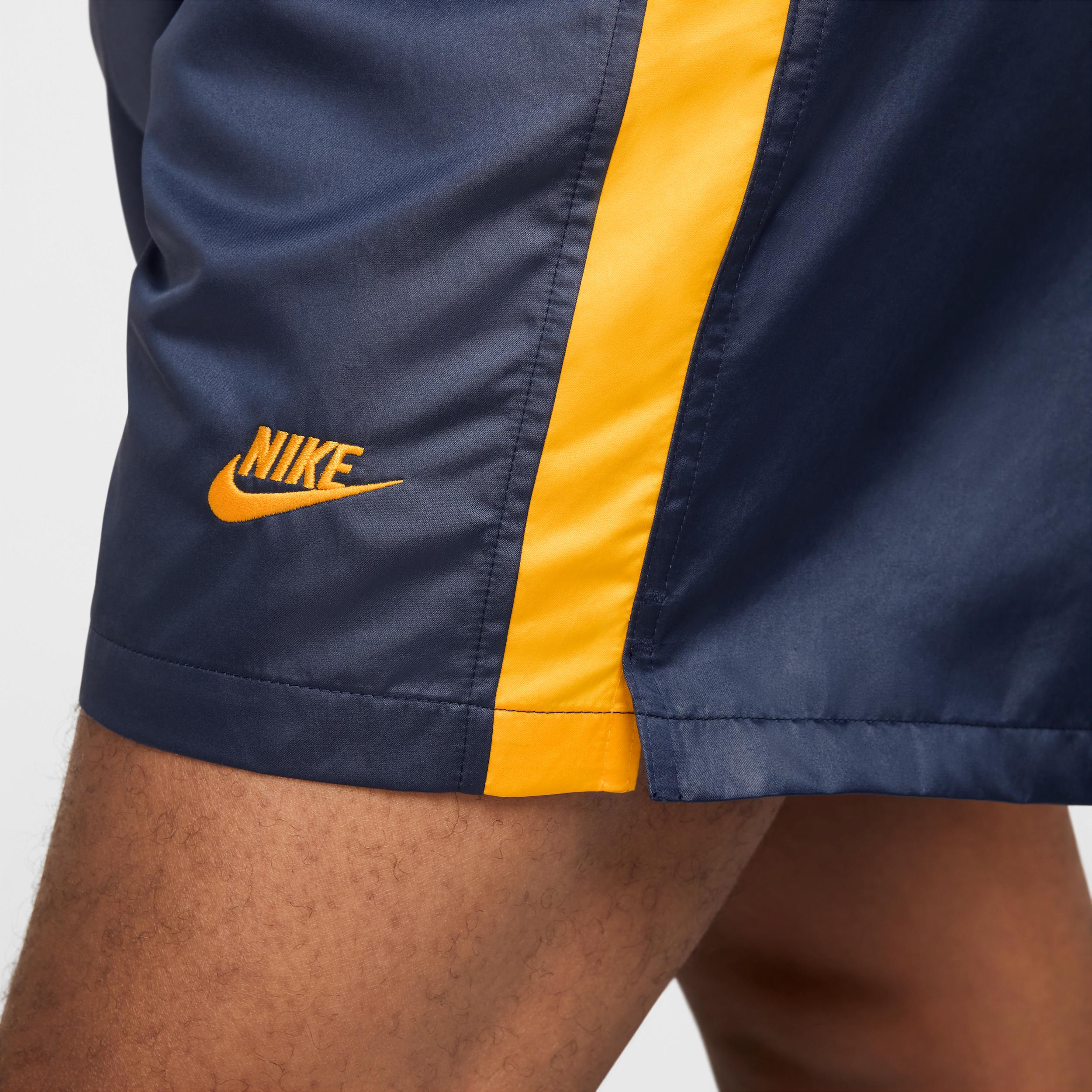 Mens Nike Sportswear Club Flow Football Shorts | HJ1952-100 Product Image