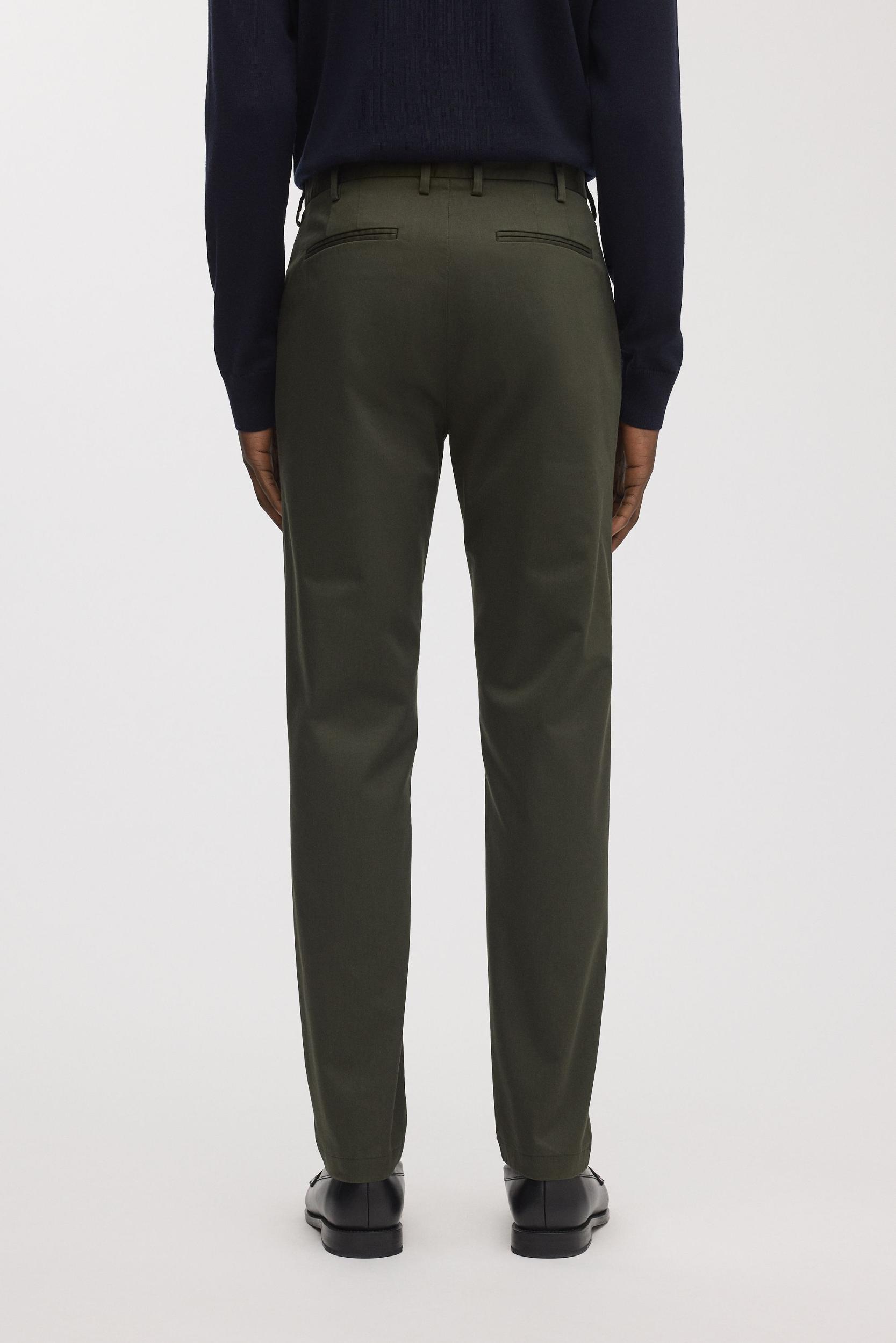 The Slim Chino Product Image