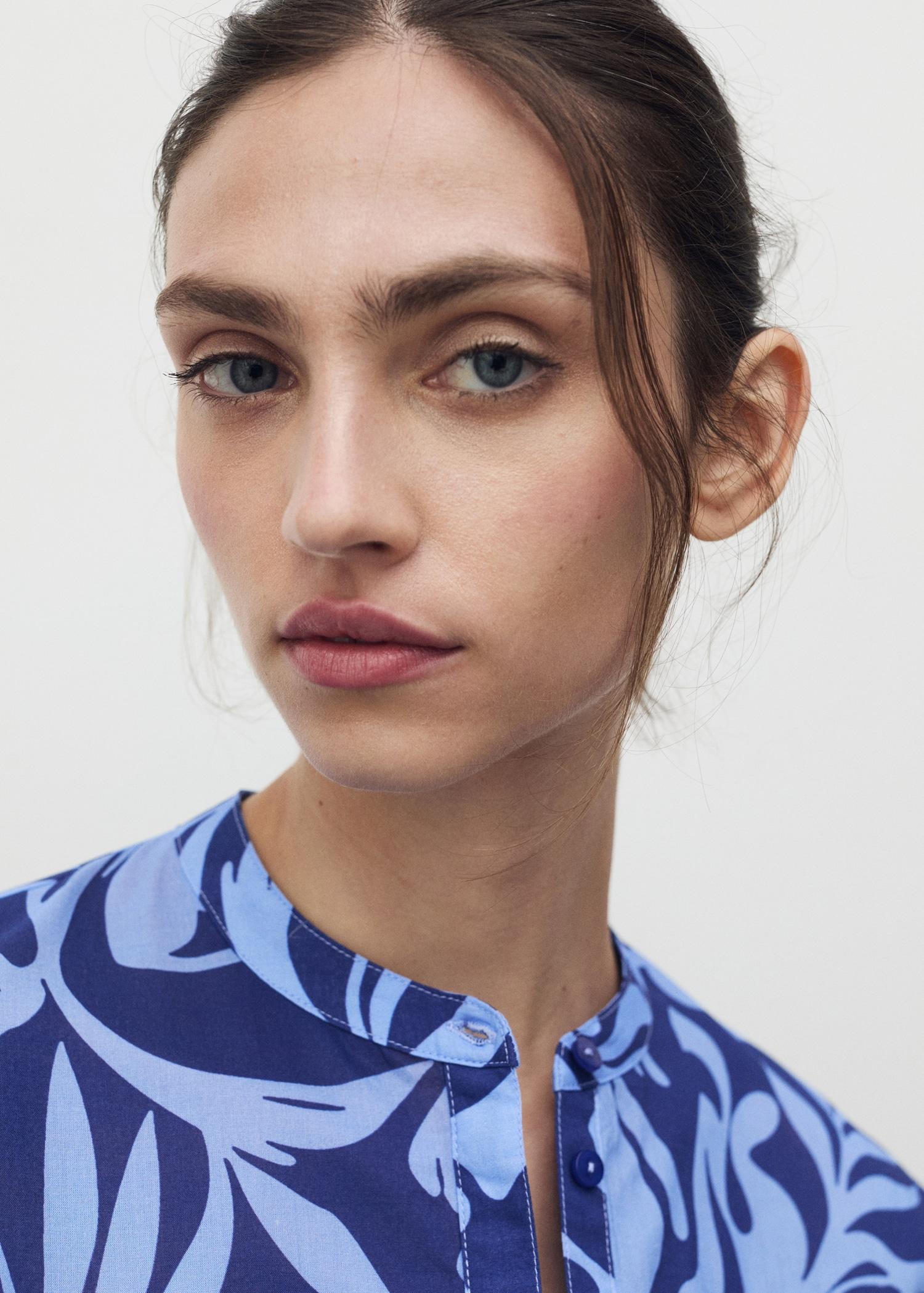 Two-tone printed cotton caftan - Women | MANGO USA Product Image