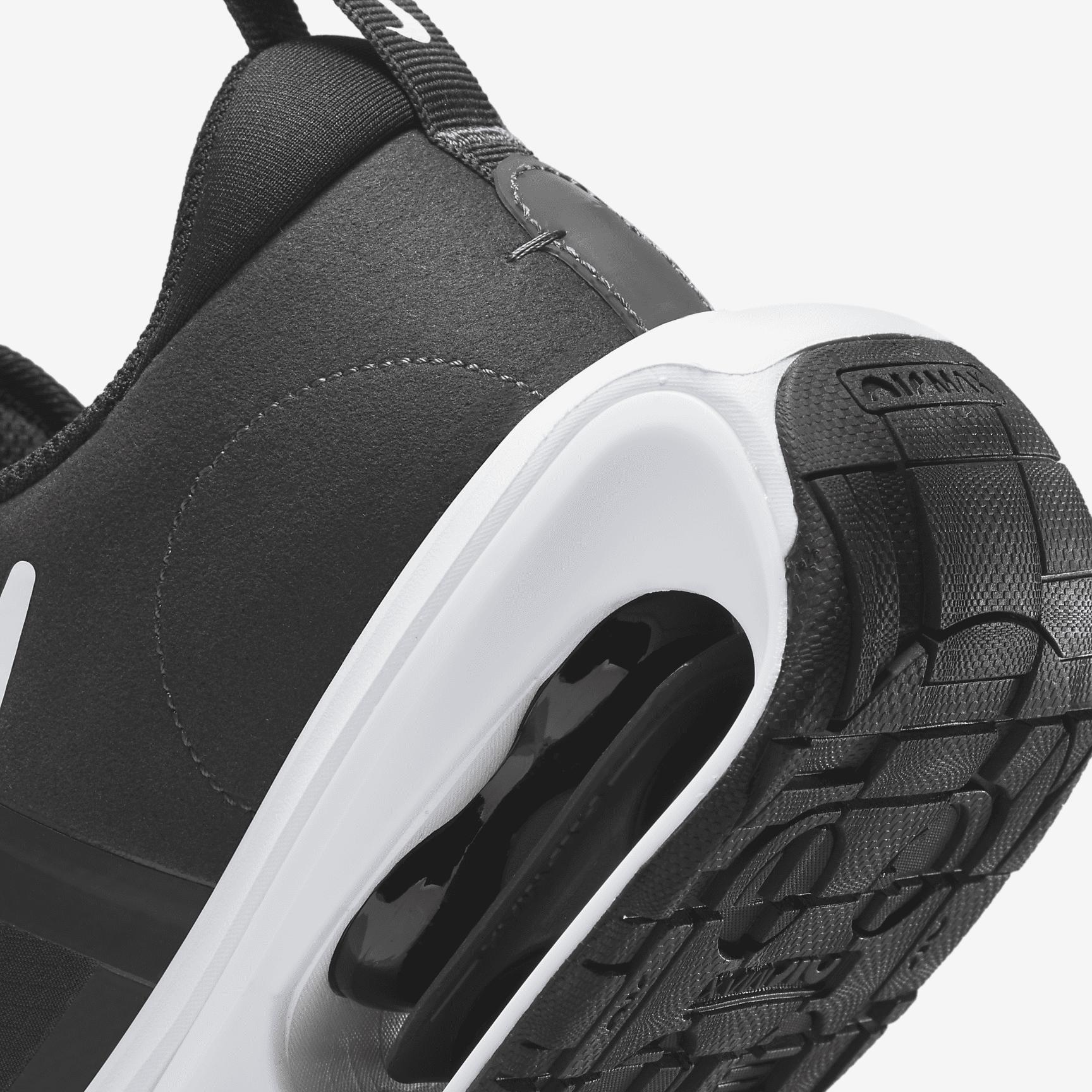 Nike Air Max INTRLK Women's Shoes Product Image