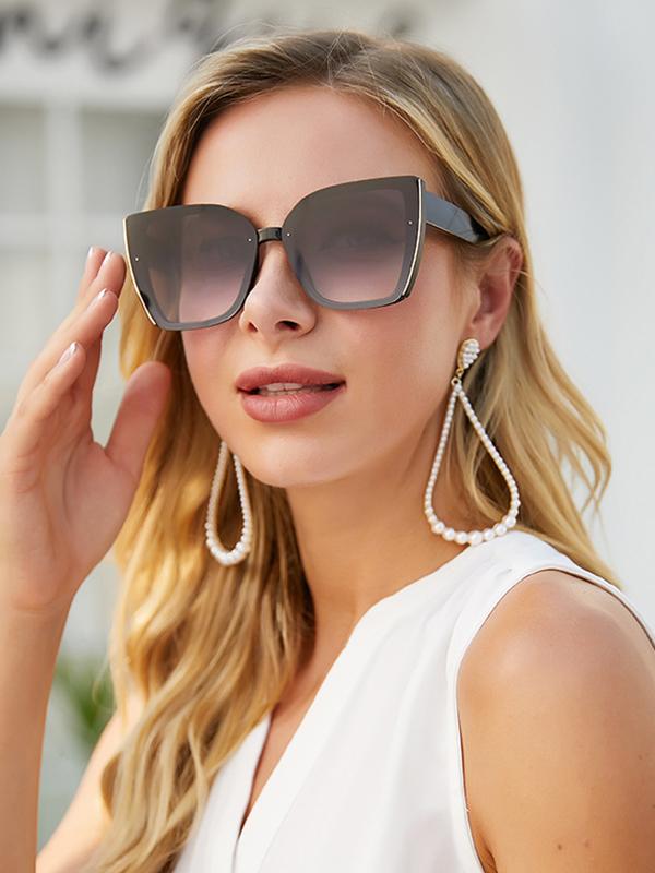 Sun-Protection Geometric Sunglasses Accessories Product Image