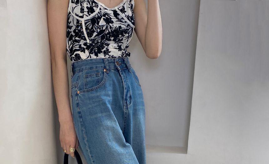 Toe Loop Square Toe Sandals Product Image