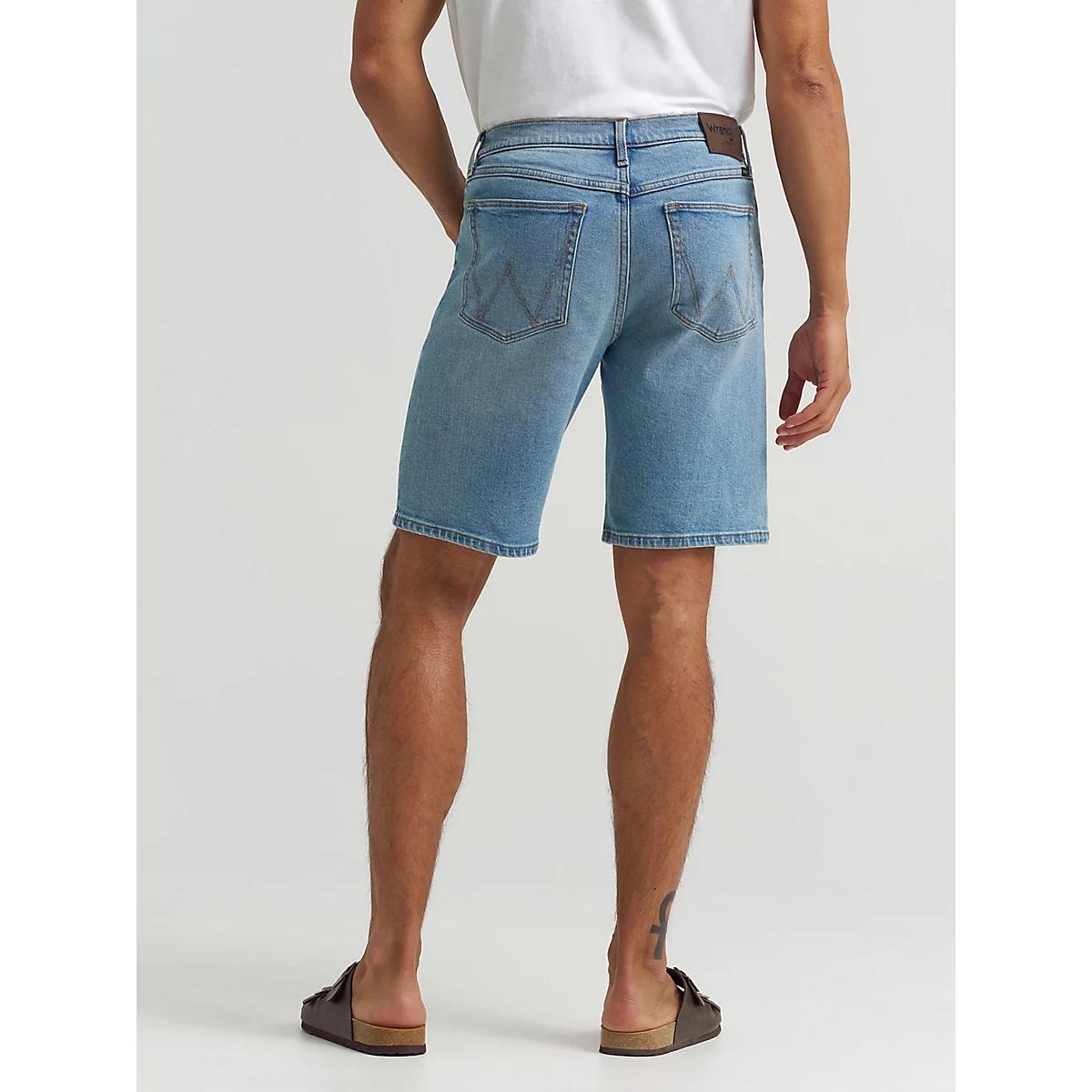 Men's Free To Stretch™ Denim Short | Men's SHORTS | Wrangler® Product Image