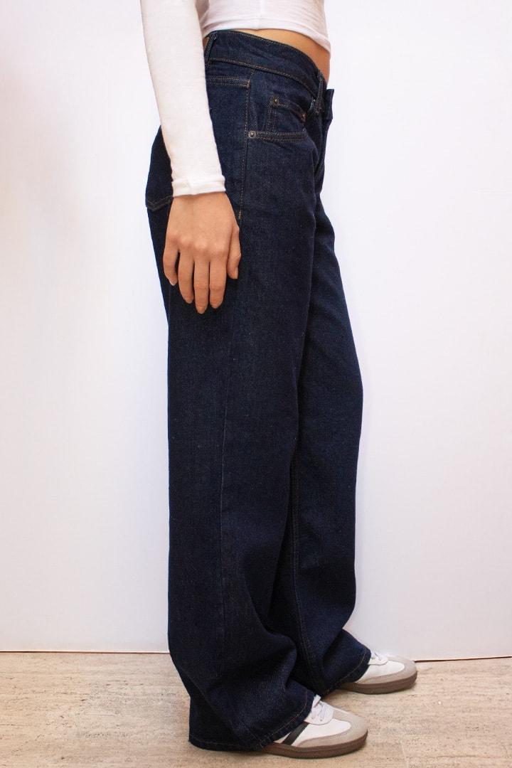 Low waist jeans Product Image