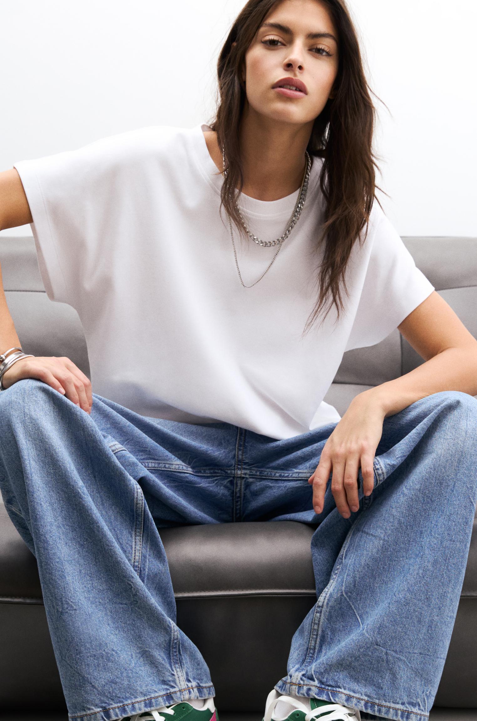 Basic oversized T-shirt Product Image