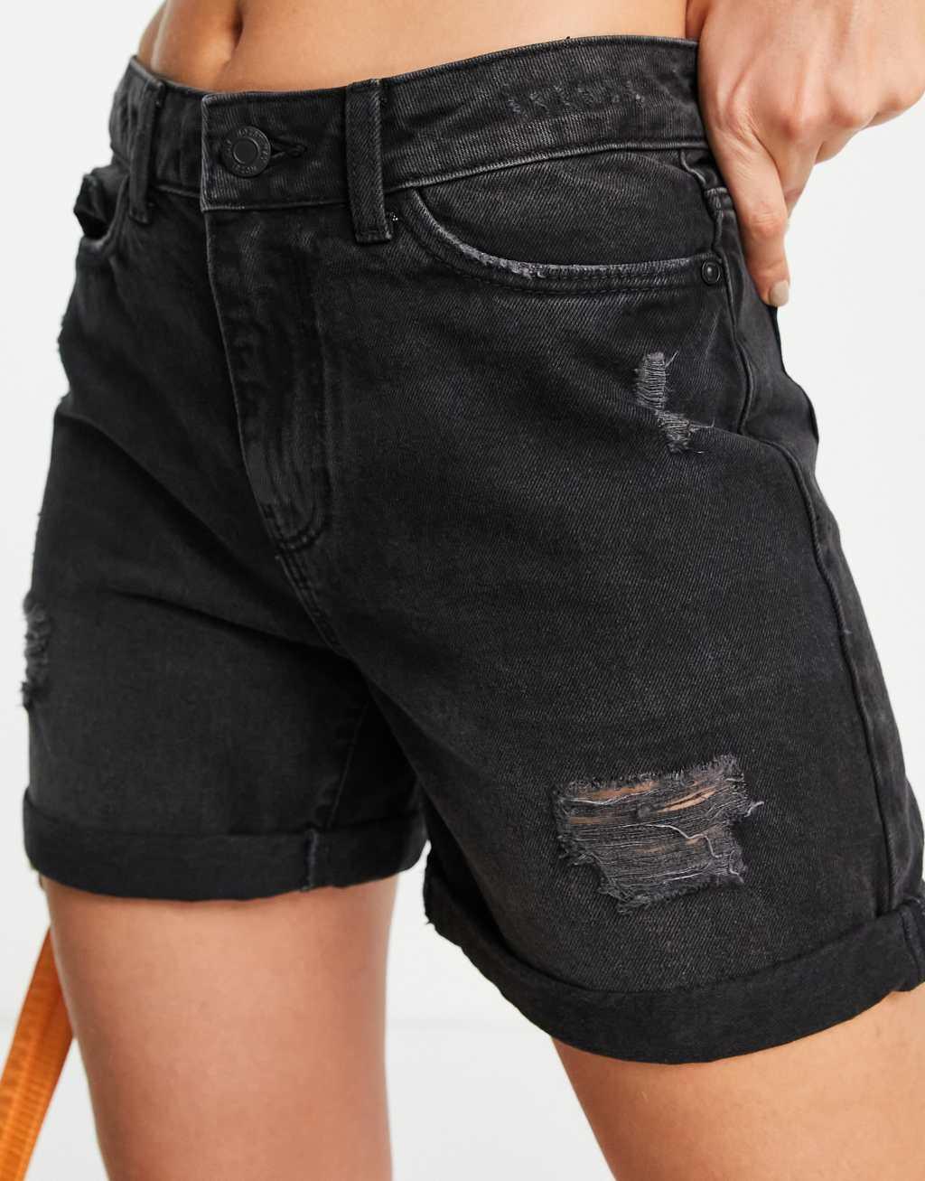 Noisy May denim mom shorts Product Image