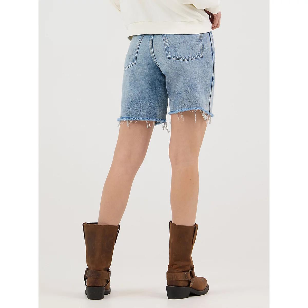 Women's Cowboy Longline Short in Stuntman Product Image