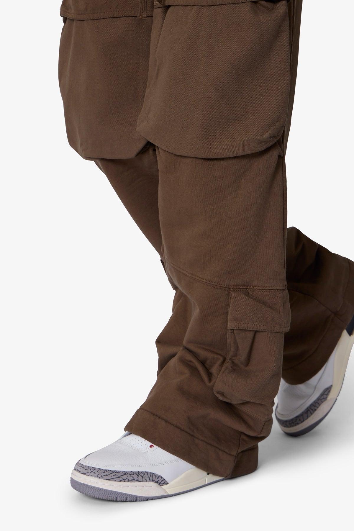 Front Cargo Sweatpants - Olive Product Image