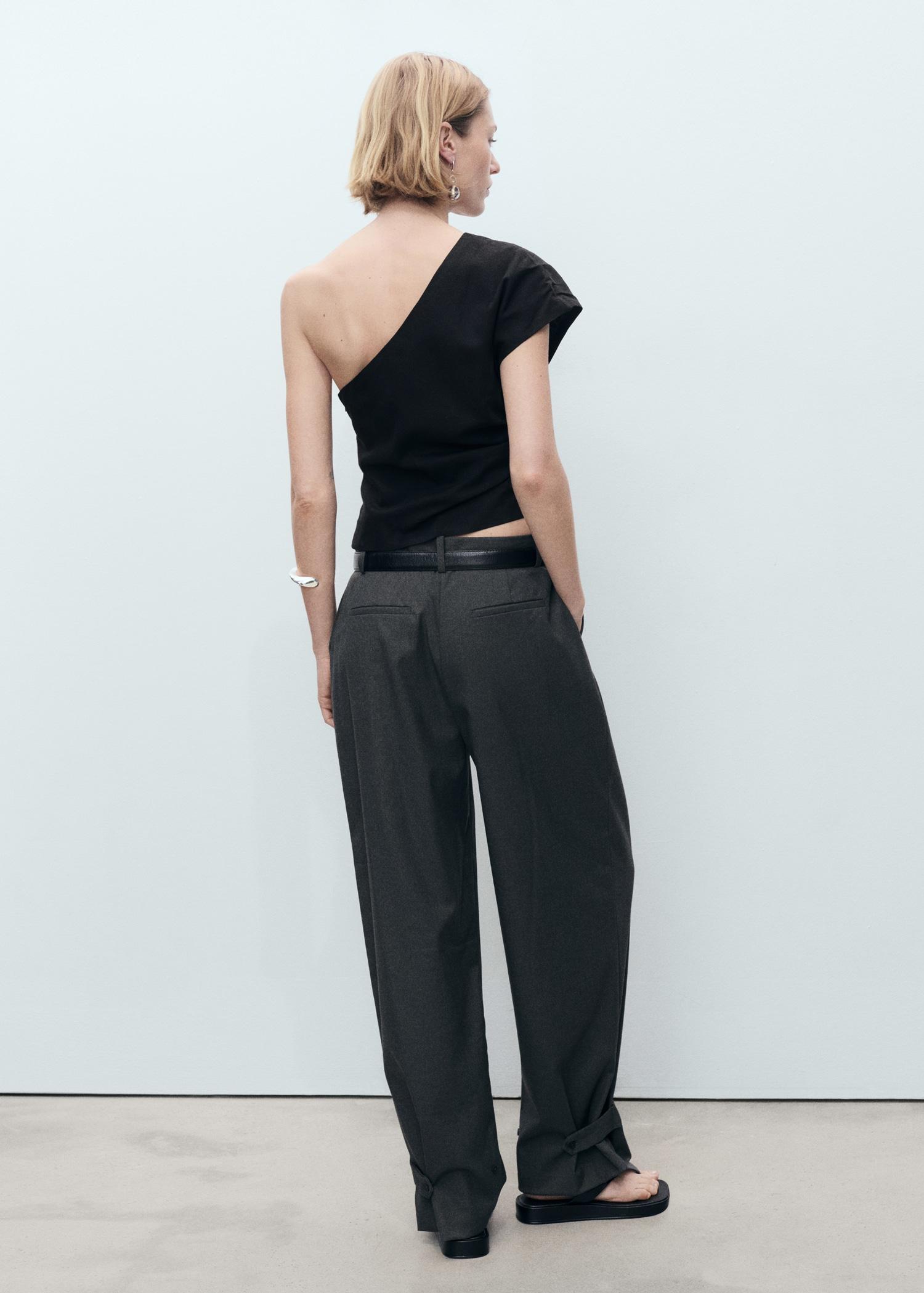 Asymmetrical linen top - Women | MANGO USA Product Image