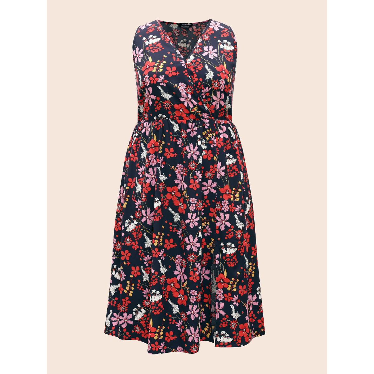 Plus Size Floral Print Split Hem Sleeveless Dress DarkBlue Women Elegant Slit Overlap Collar Sleeveless Curvy BloomChic 28/5X Product Image