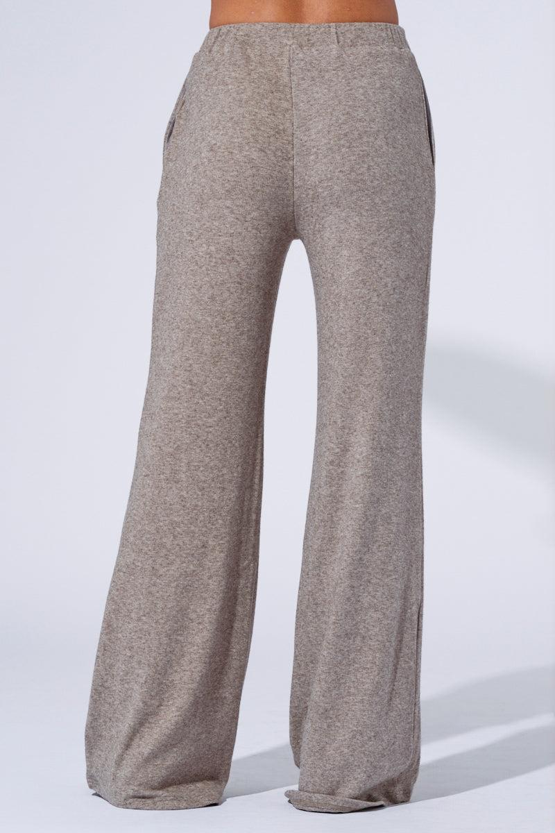 VIBE OUT FLARE LEG KNIT PANT IN GREY Product Image