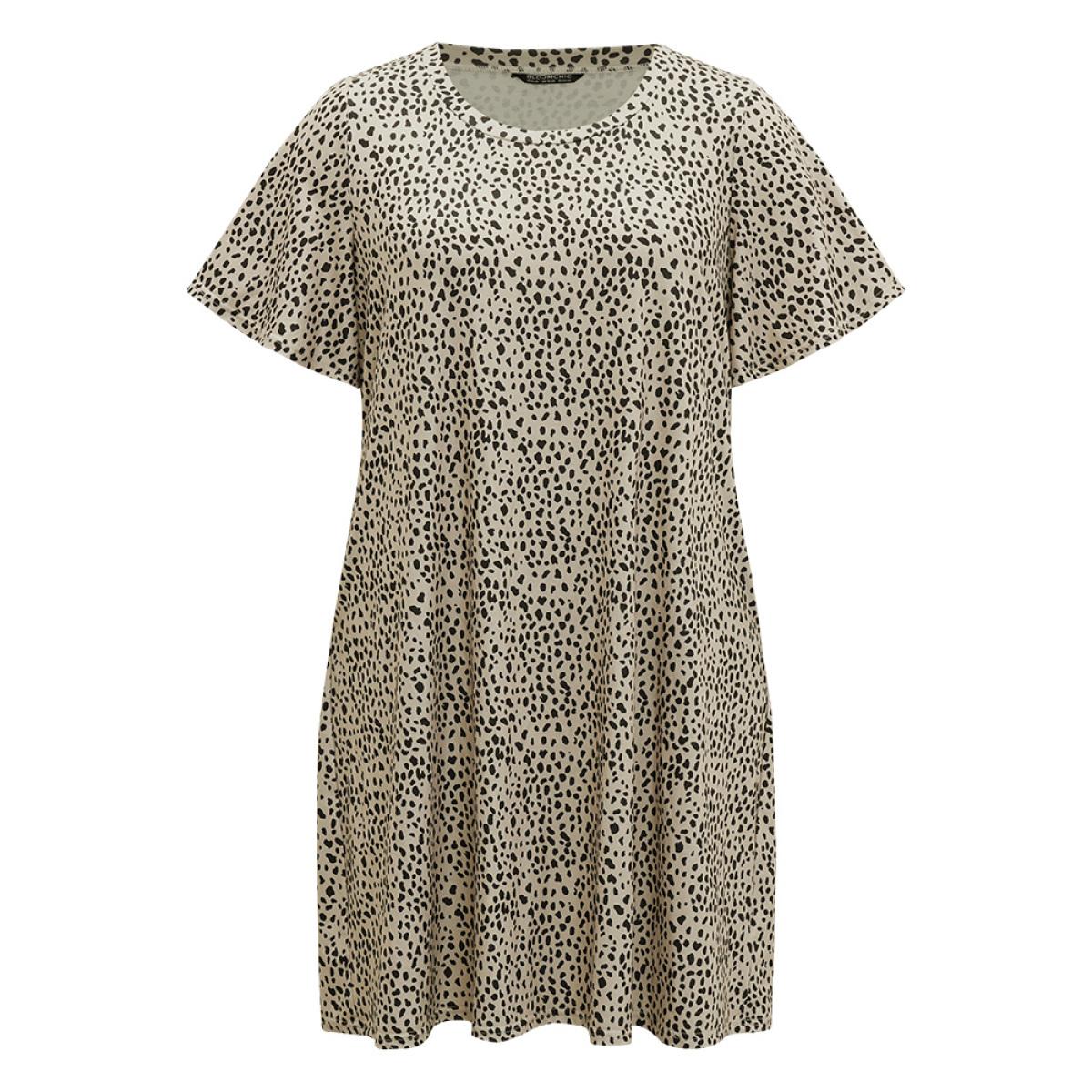 Plus Size Supersoft Essentials Leopard Print Pocket Crew Neck Flutter Sleeve Dress Leopard Women Casual Printed Round Neck Short sleeve Curvy Midi Dress BloomChic 28/5X Product Image