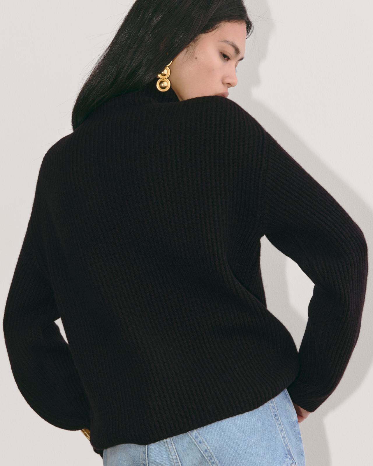 The Fisherman Turtleneck in Wool Cashmere Product Image